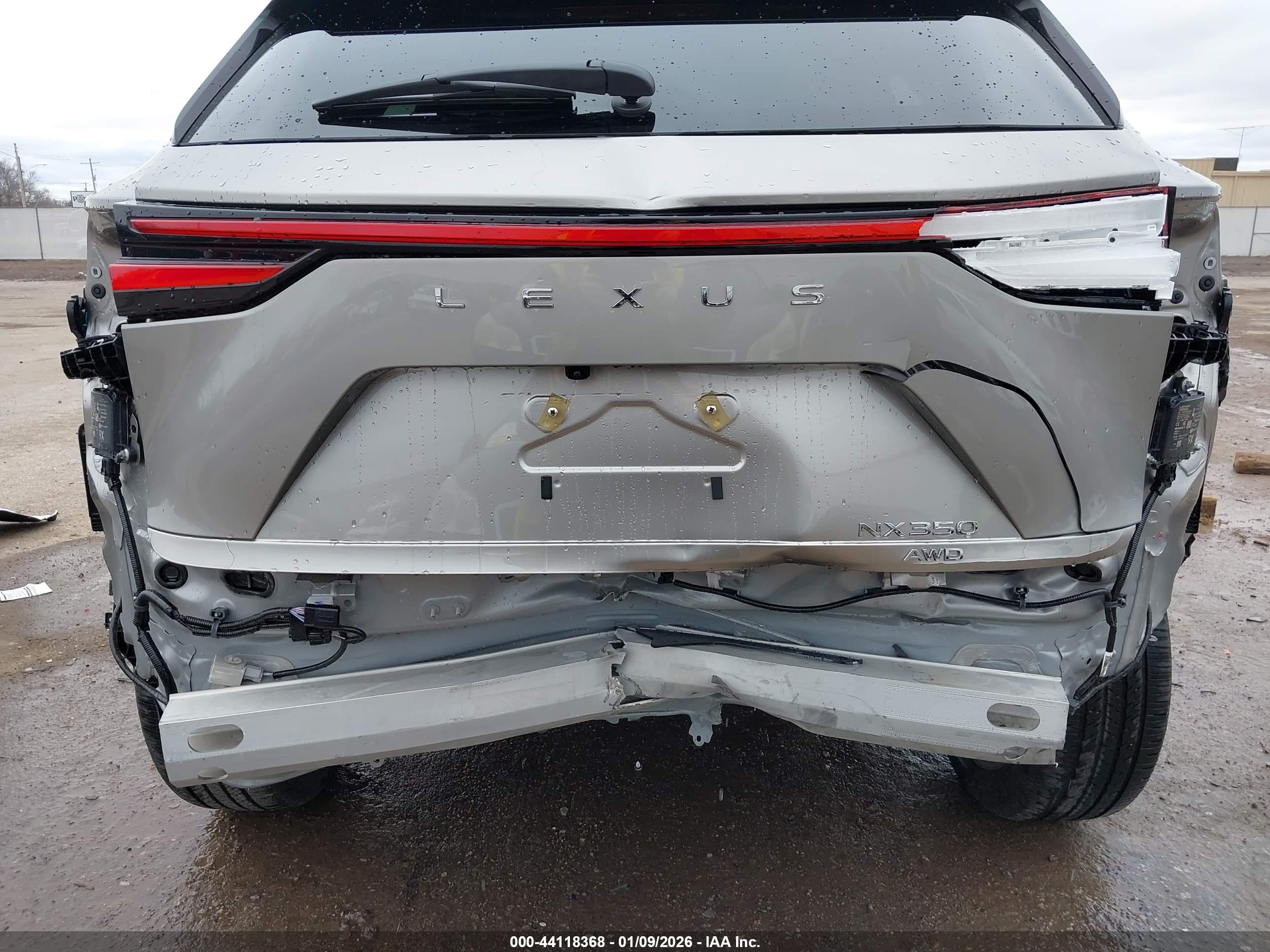 LEXUS NX image 6