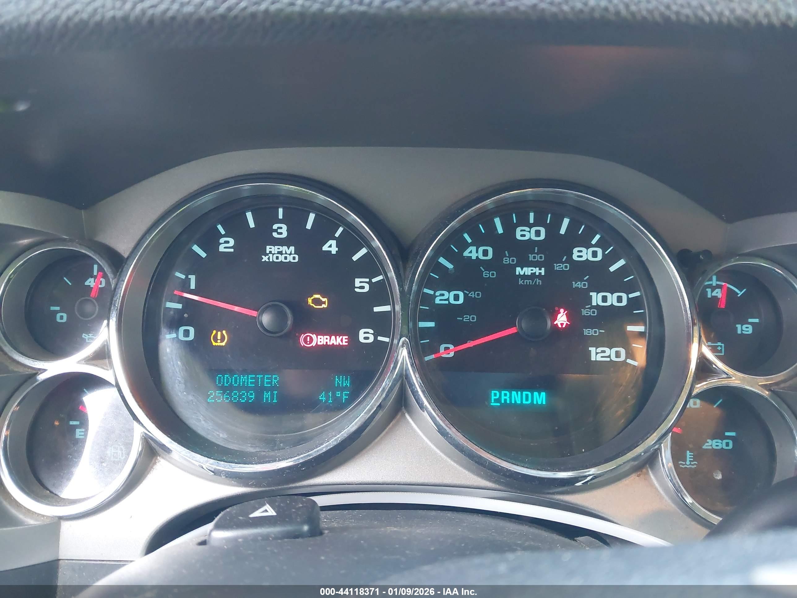 GMC SIERRA image 7
