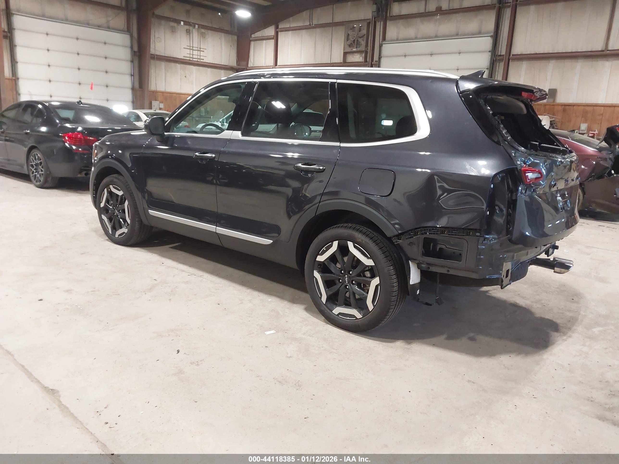 KIA TELLURIDE image 3