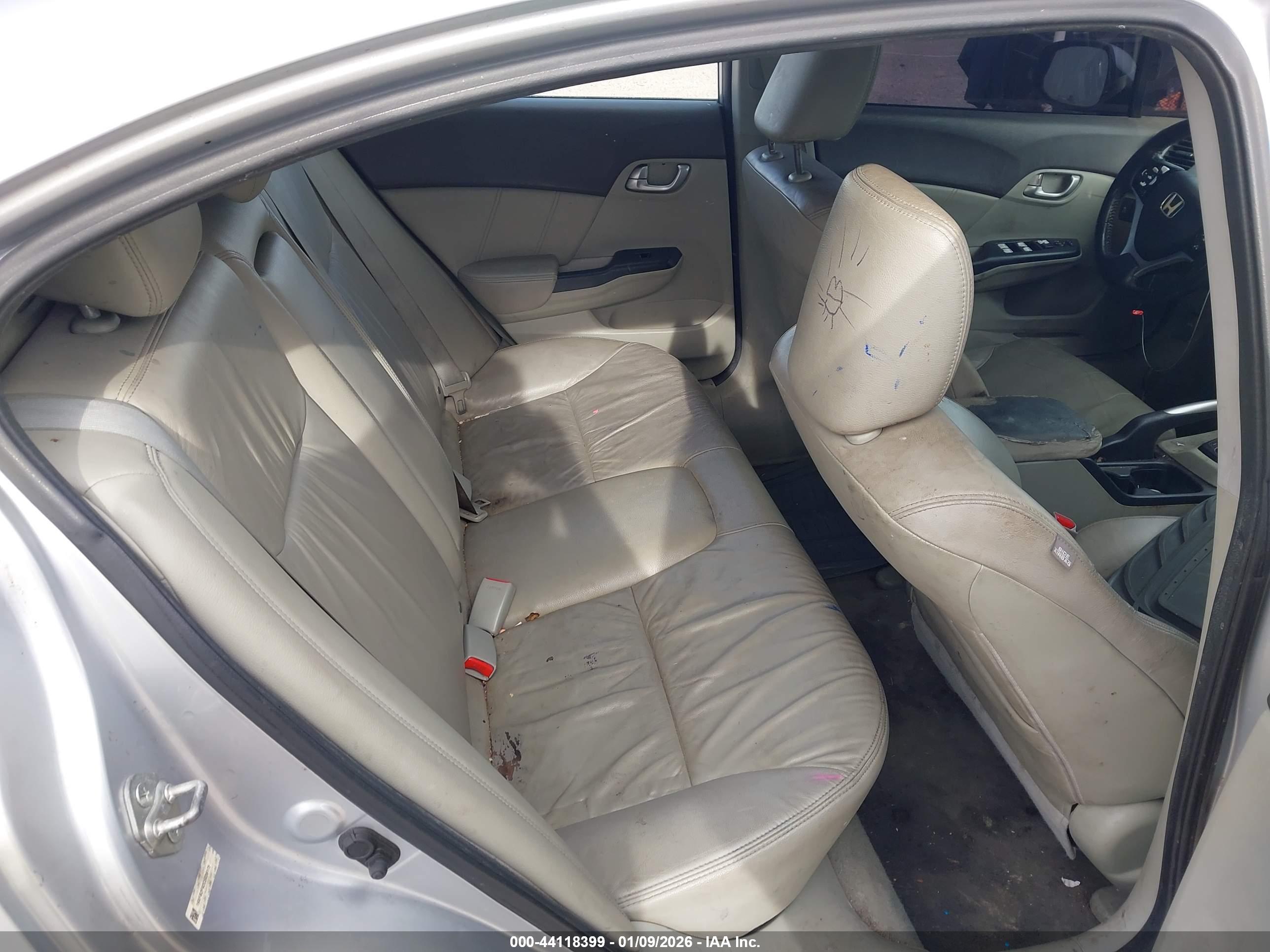 HONDA CIVIC image 8