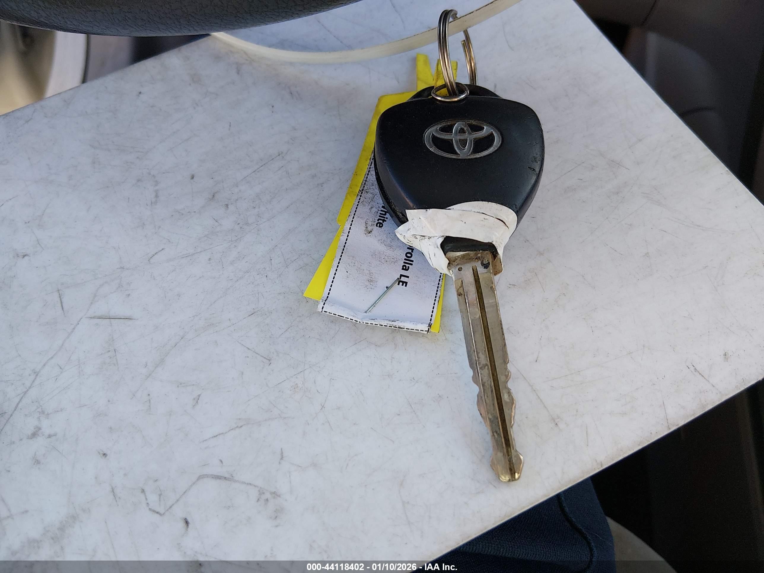 TOYOTA COROLLA image 11