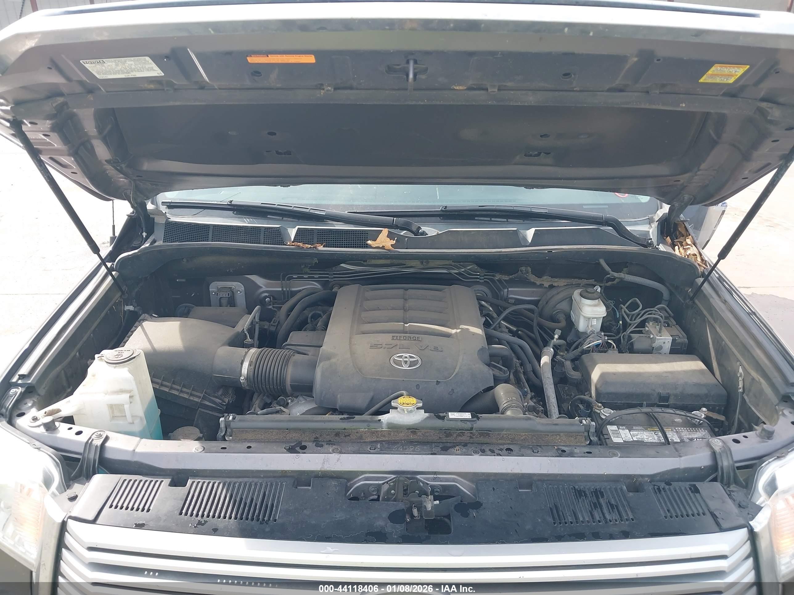 TOYOTA TUNDRA image 10