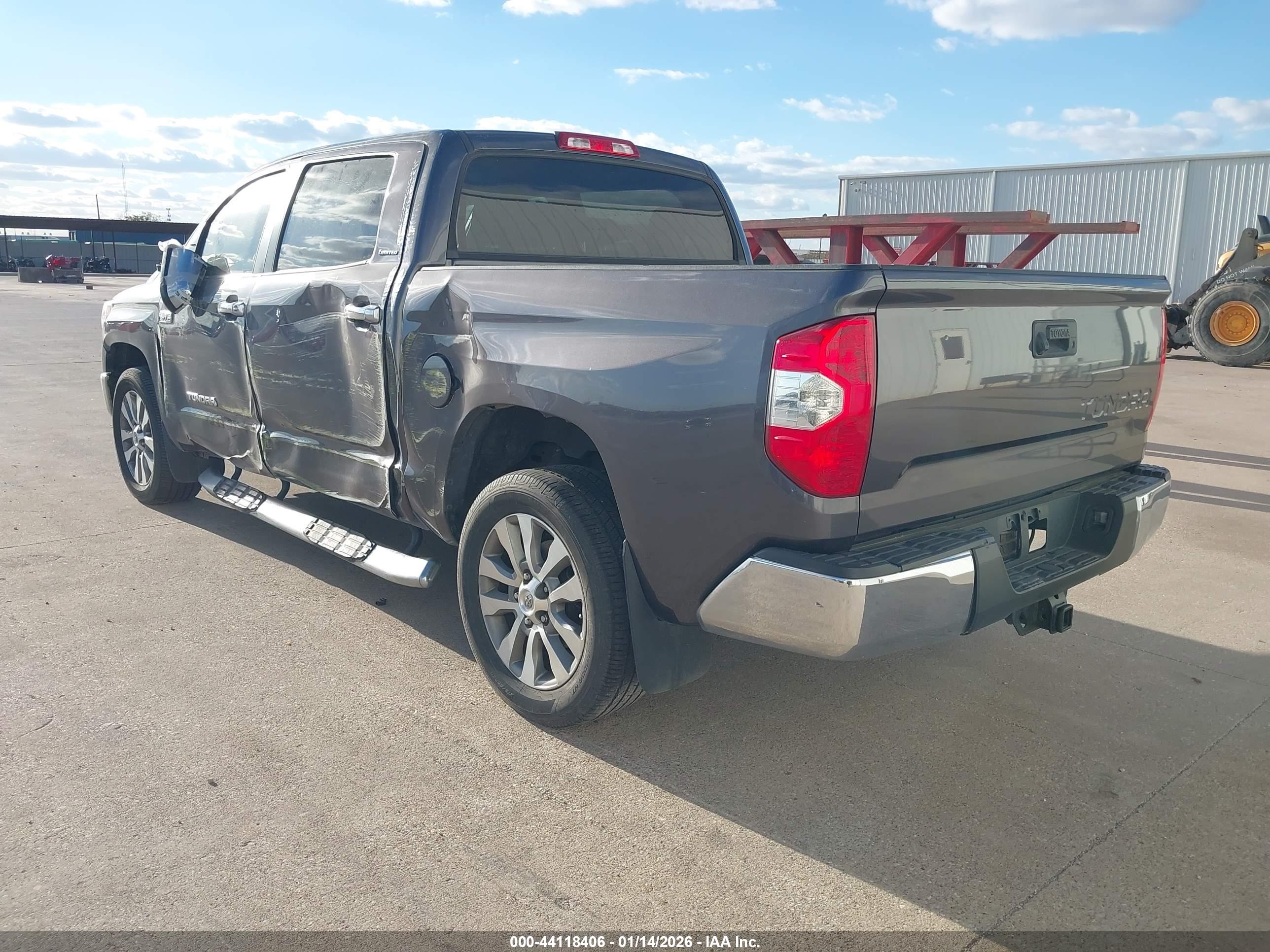 TOYOTA TUNDRA image 3
