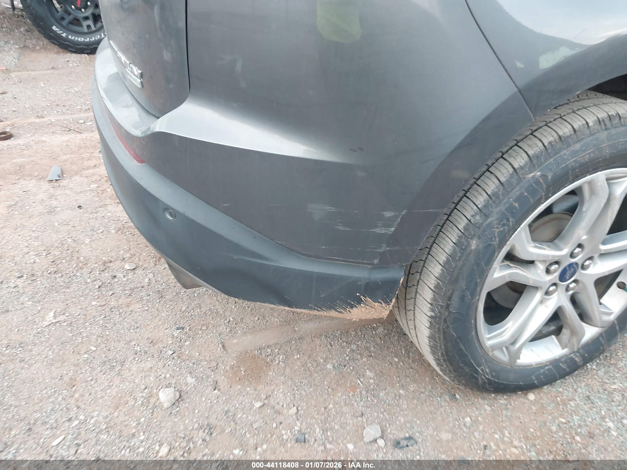 FORD EDGE image 6