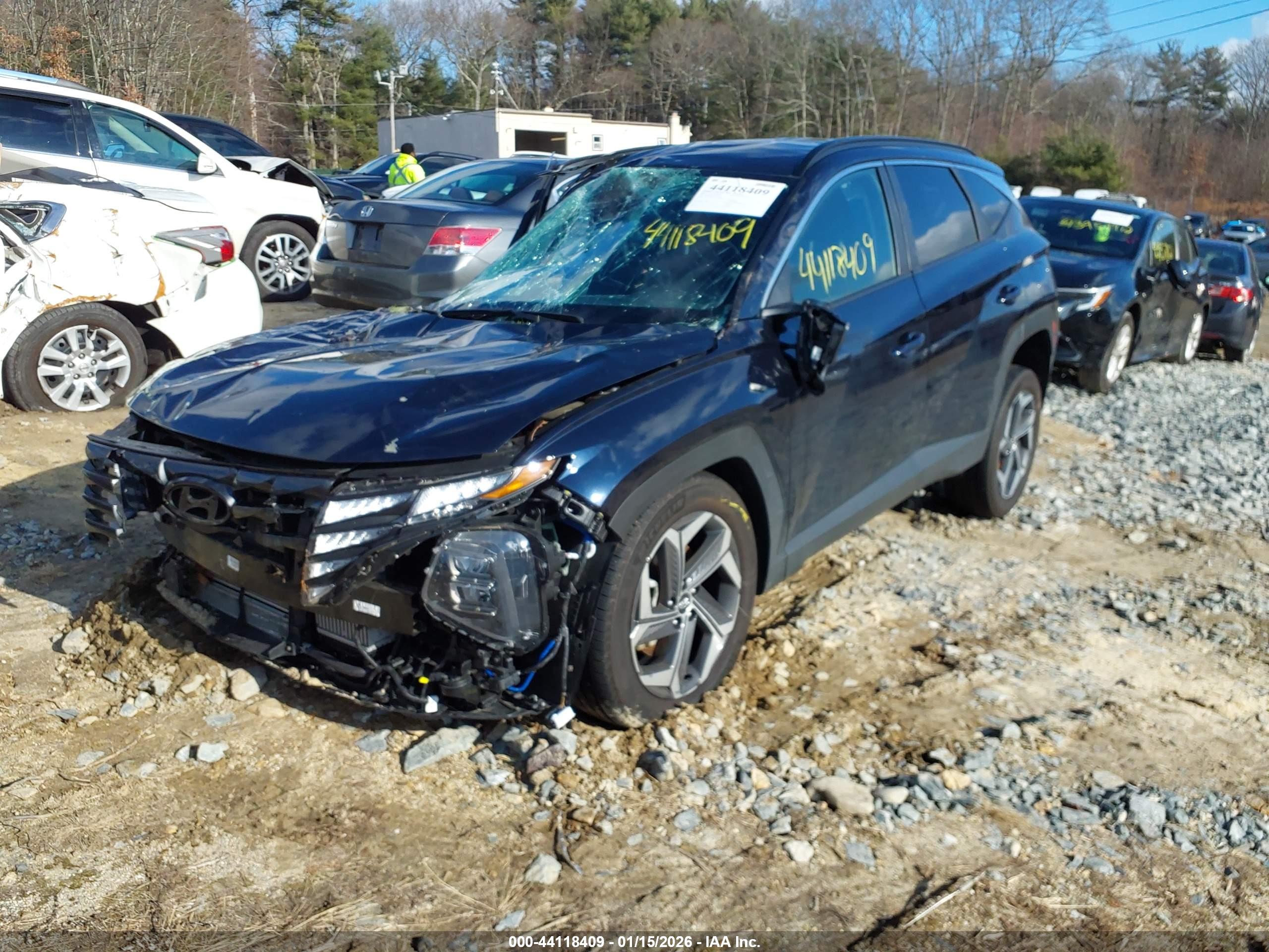 HYUNDAI TUCSON image 2