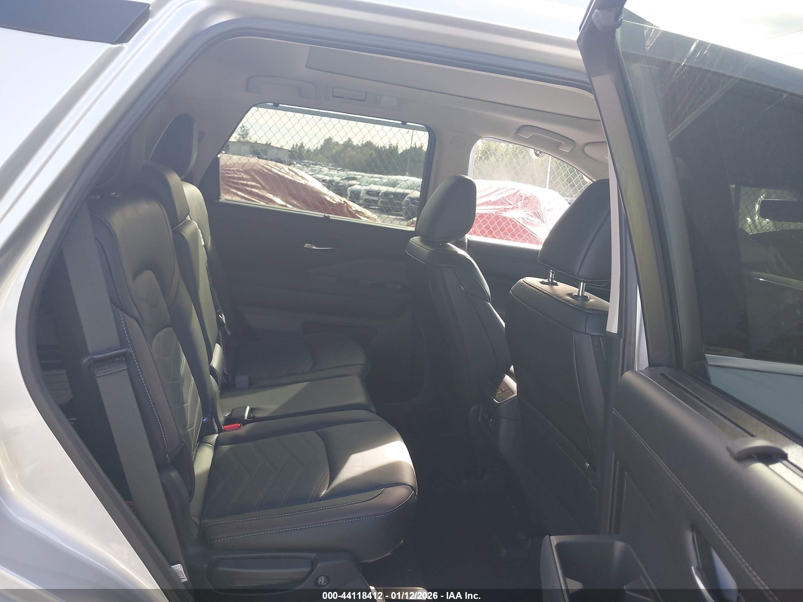 NISSAN PATHFINDER image 8