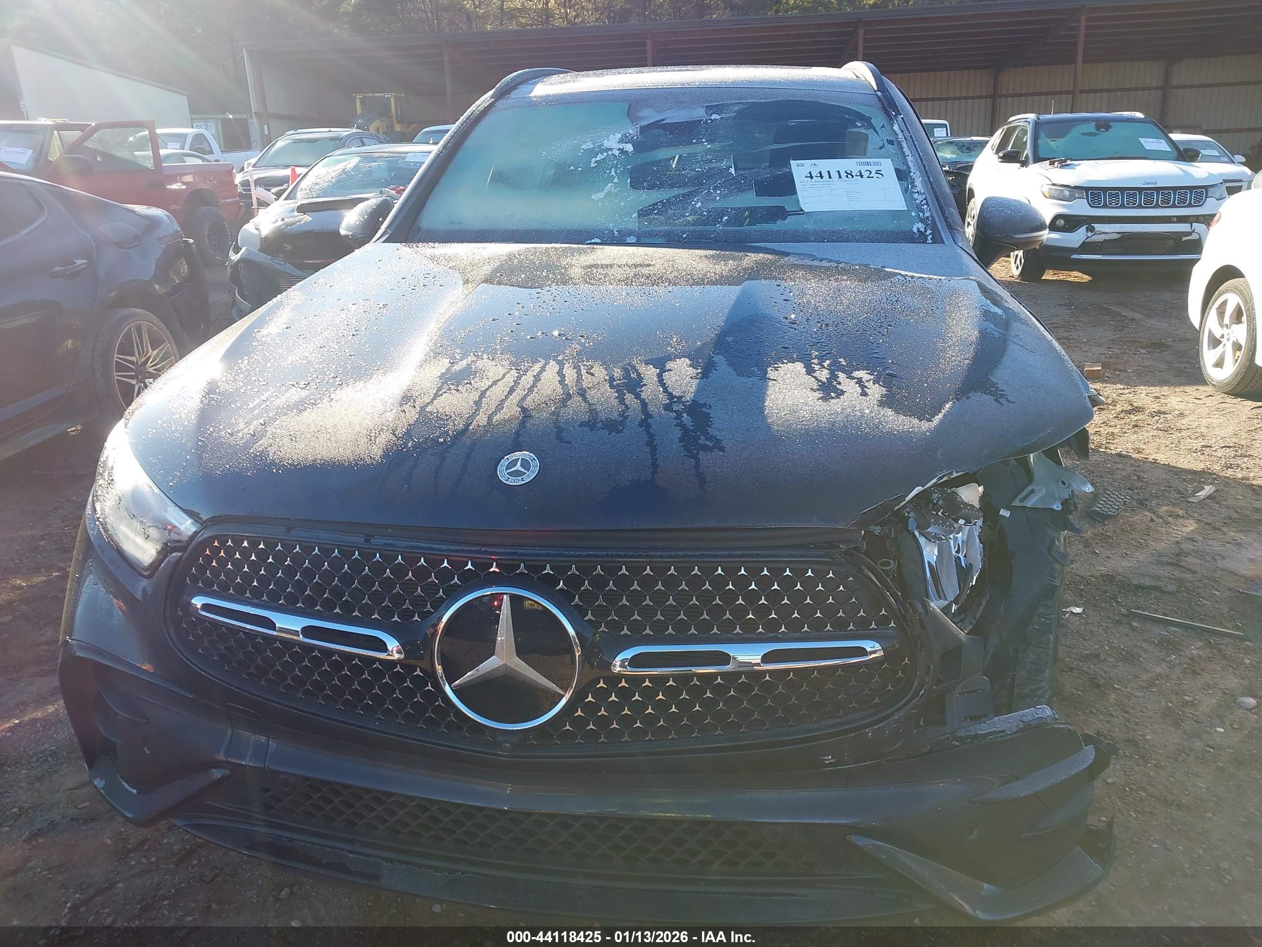 MERCEDES-BENZ GLC image 6
