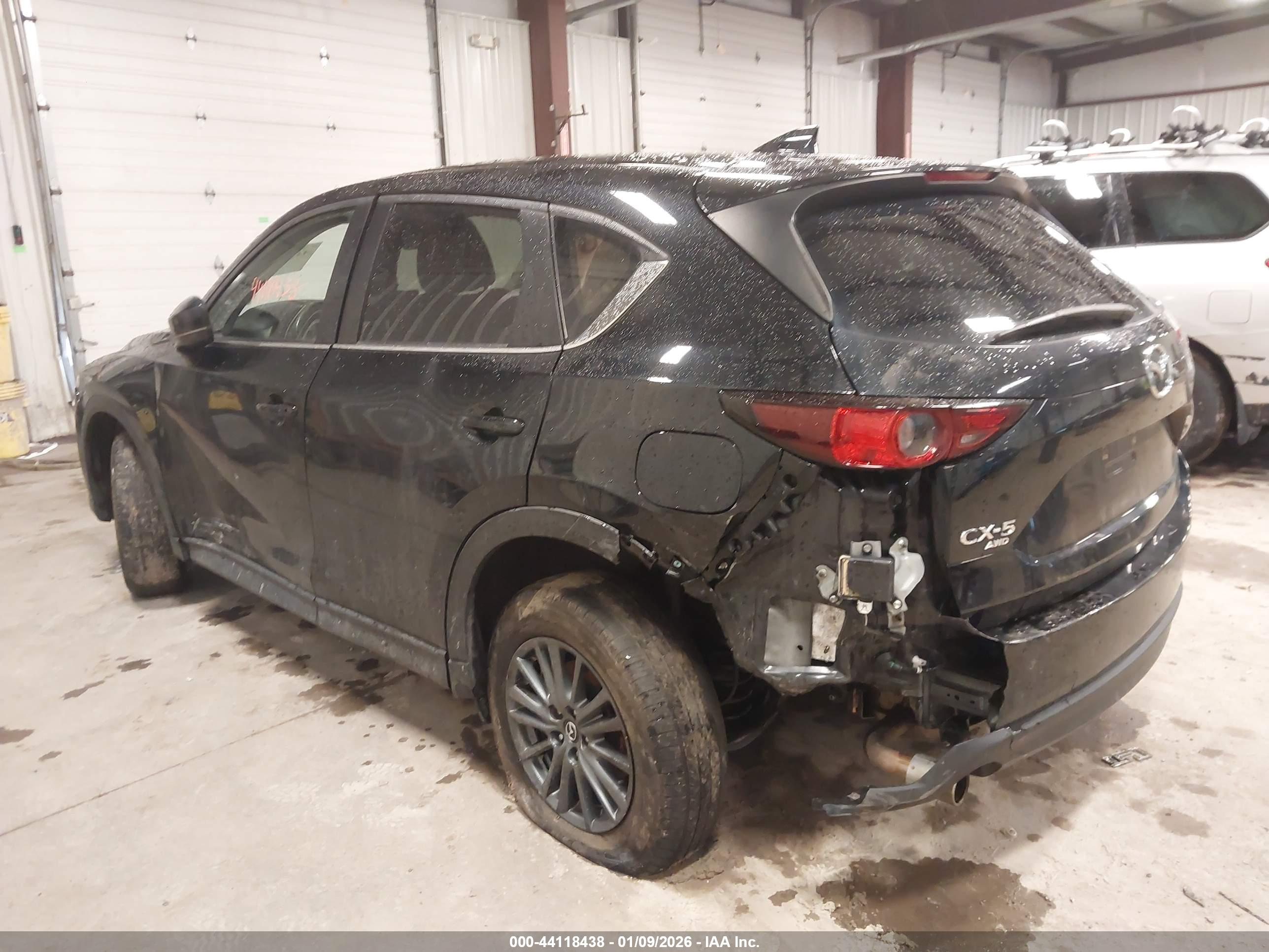 MAZDA CX-5 image 3