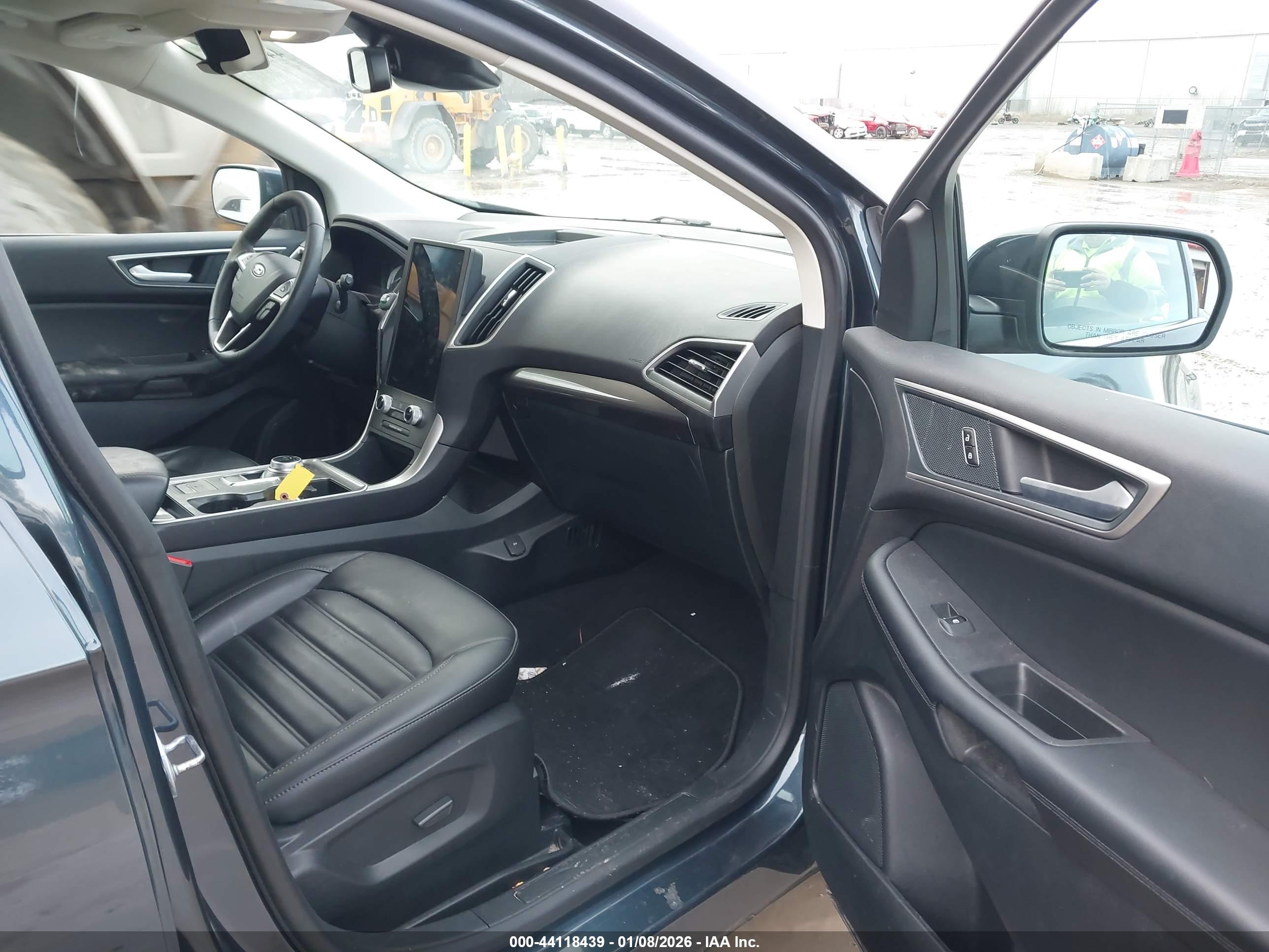 FORD EDGE image 5