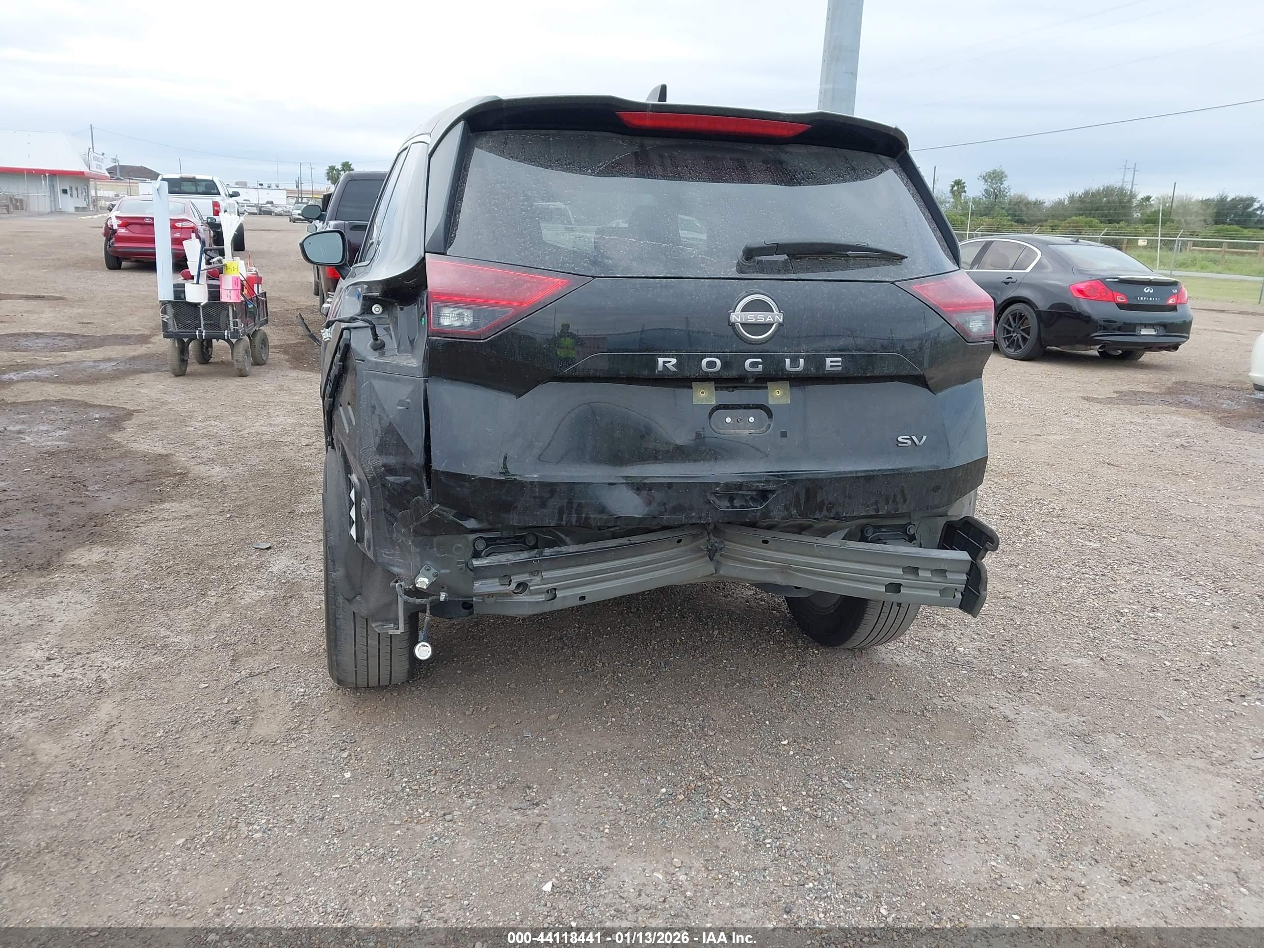 NISSAN ROGUE image 6
