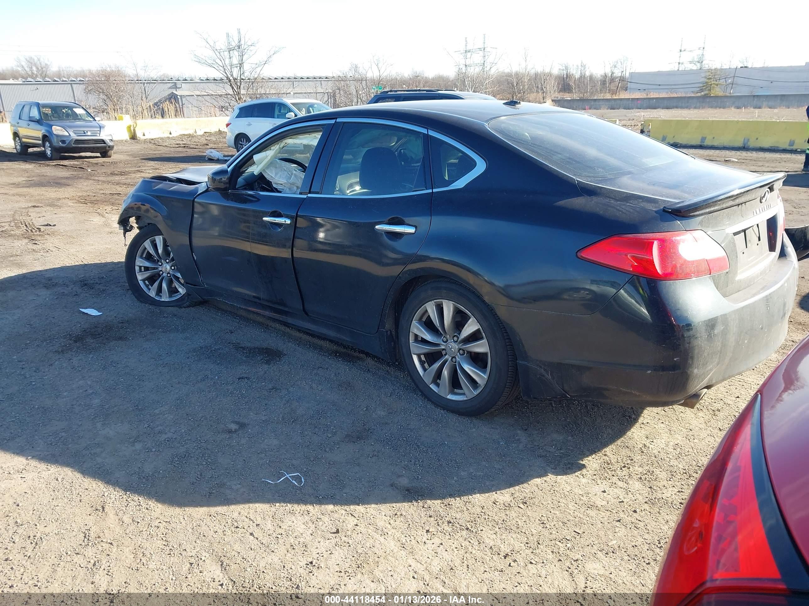 INFINITI M37X image 3