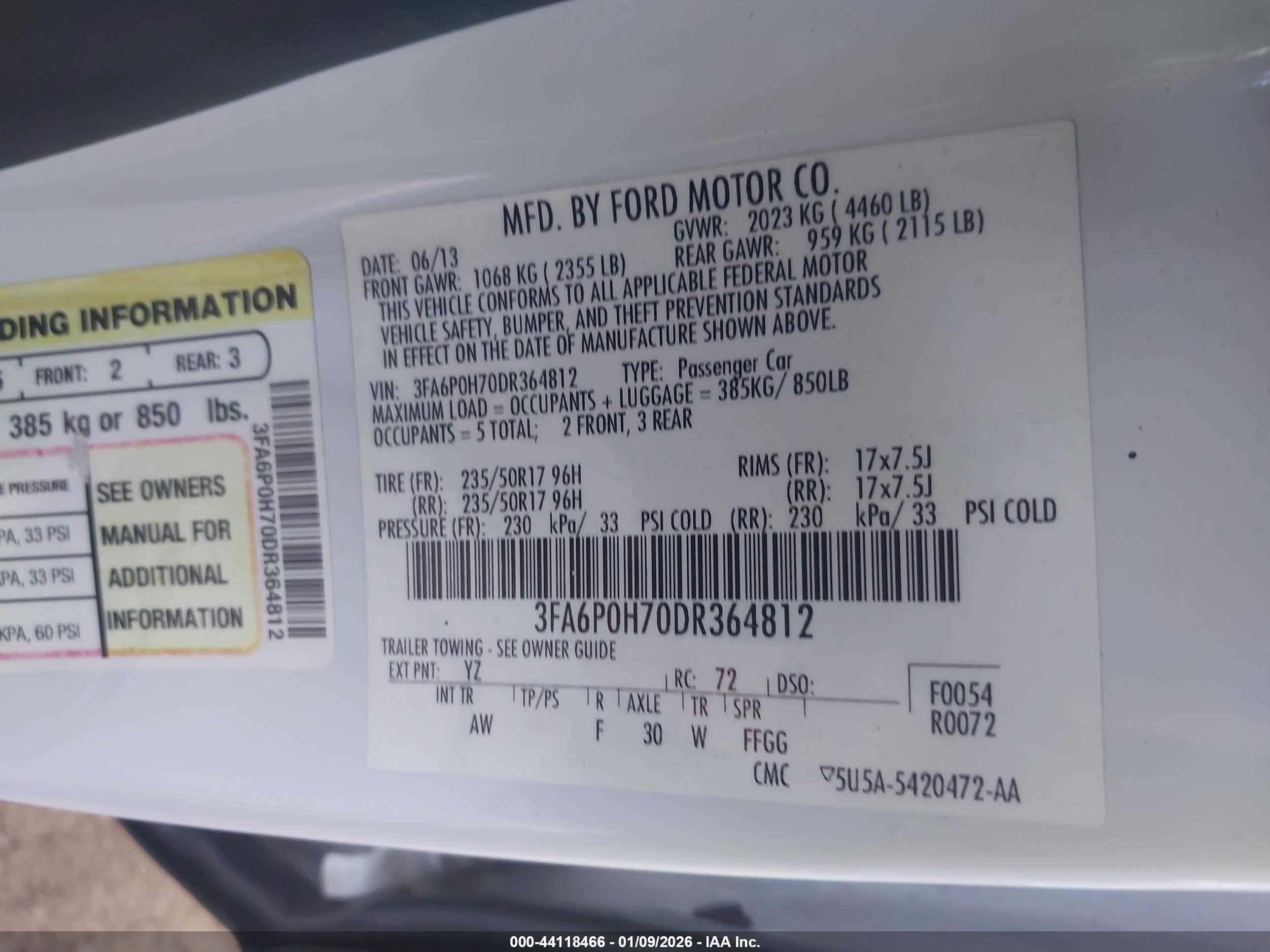 FORD FUSION image 9