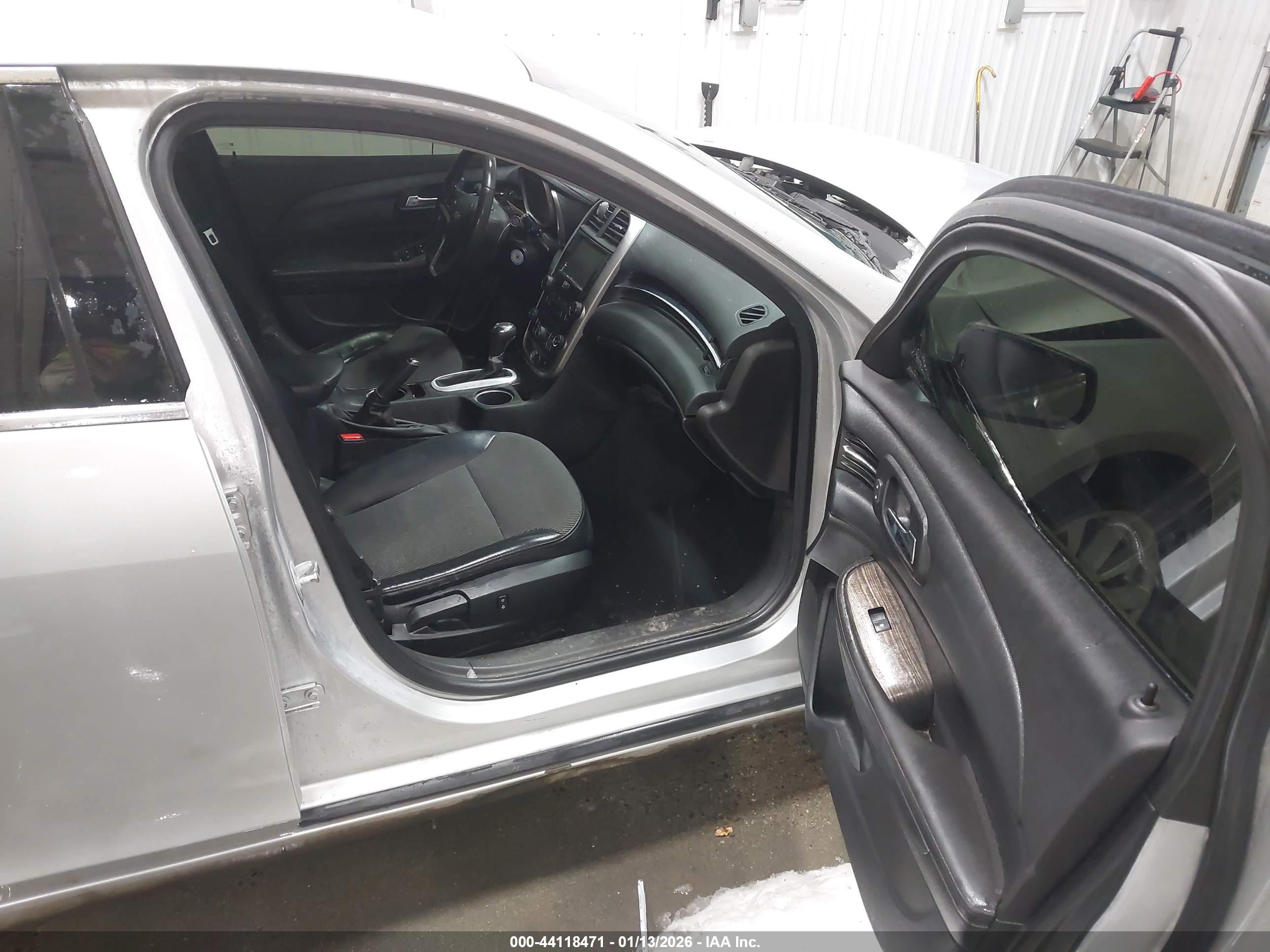 CHEVROLET MALIBU image 5