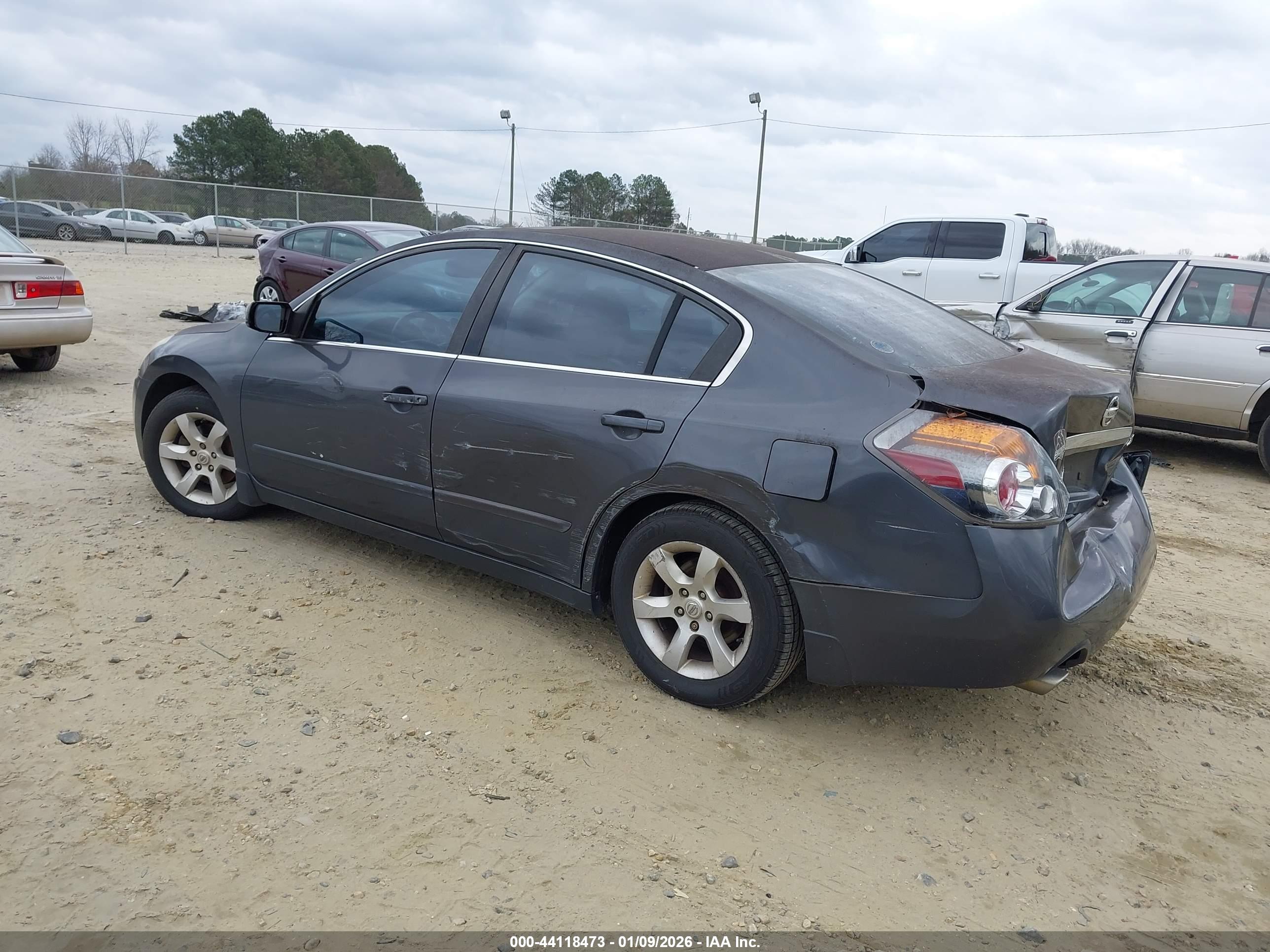 NISSAN ALTIMA image 3