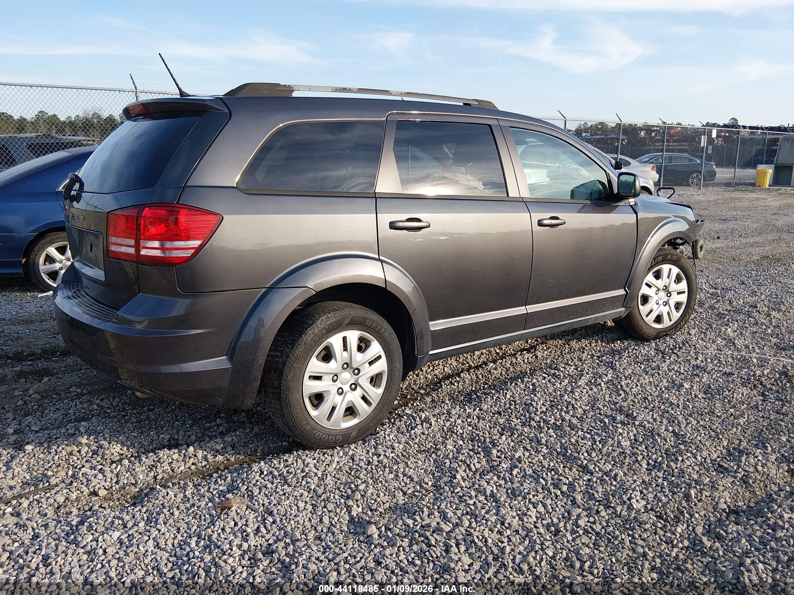 DODGE JOURNEY image 4