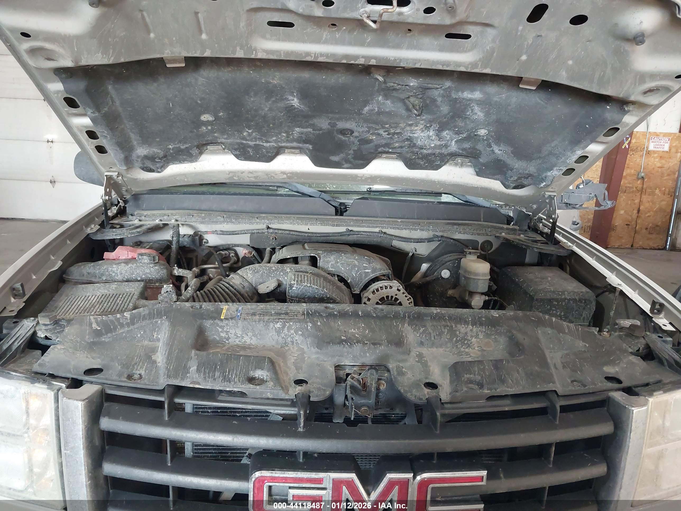 GMC SIERRA image 10