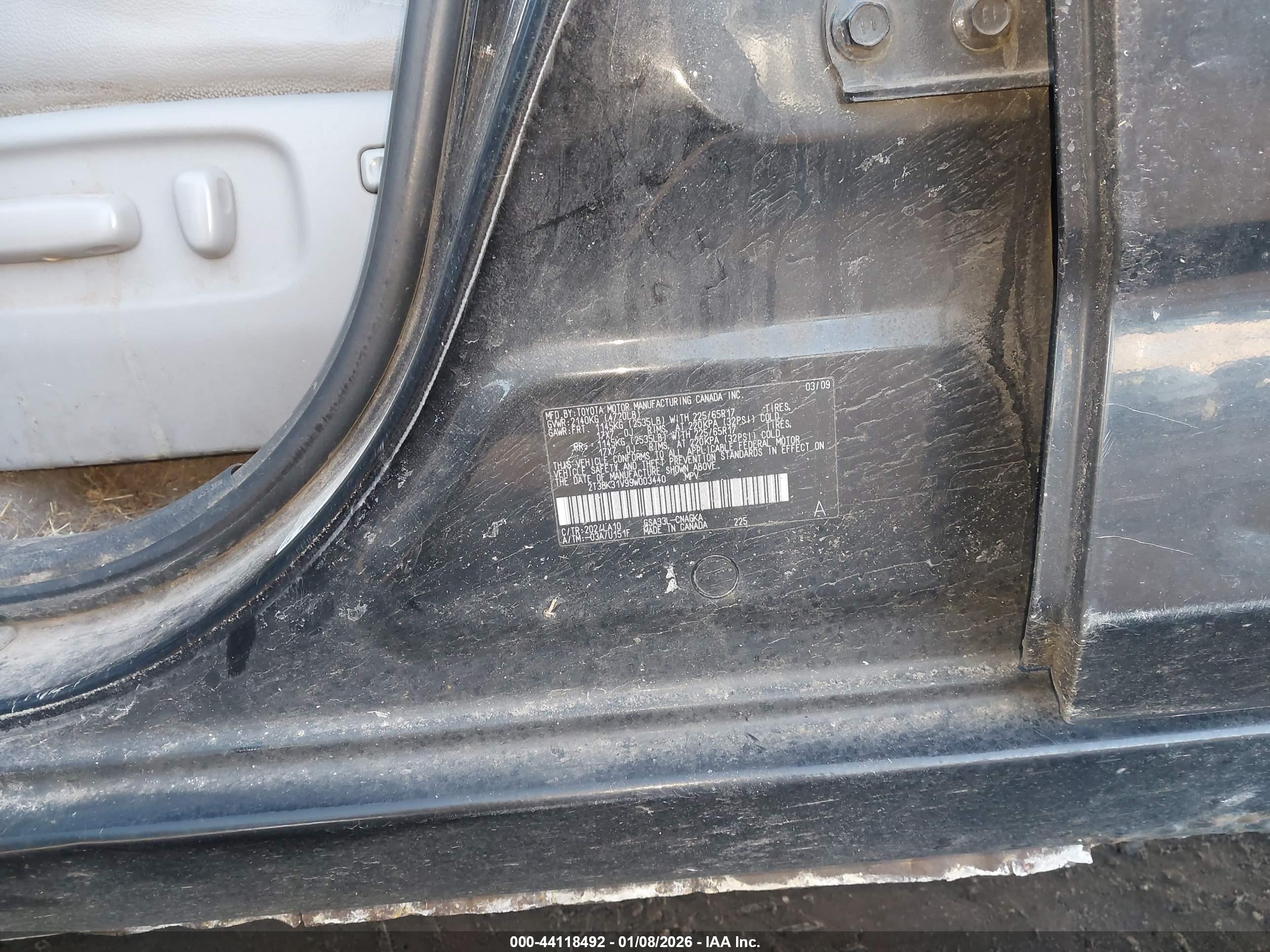 TOYOTA RAV4 image 9
