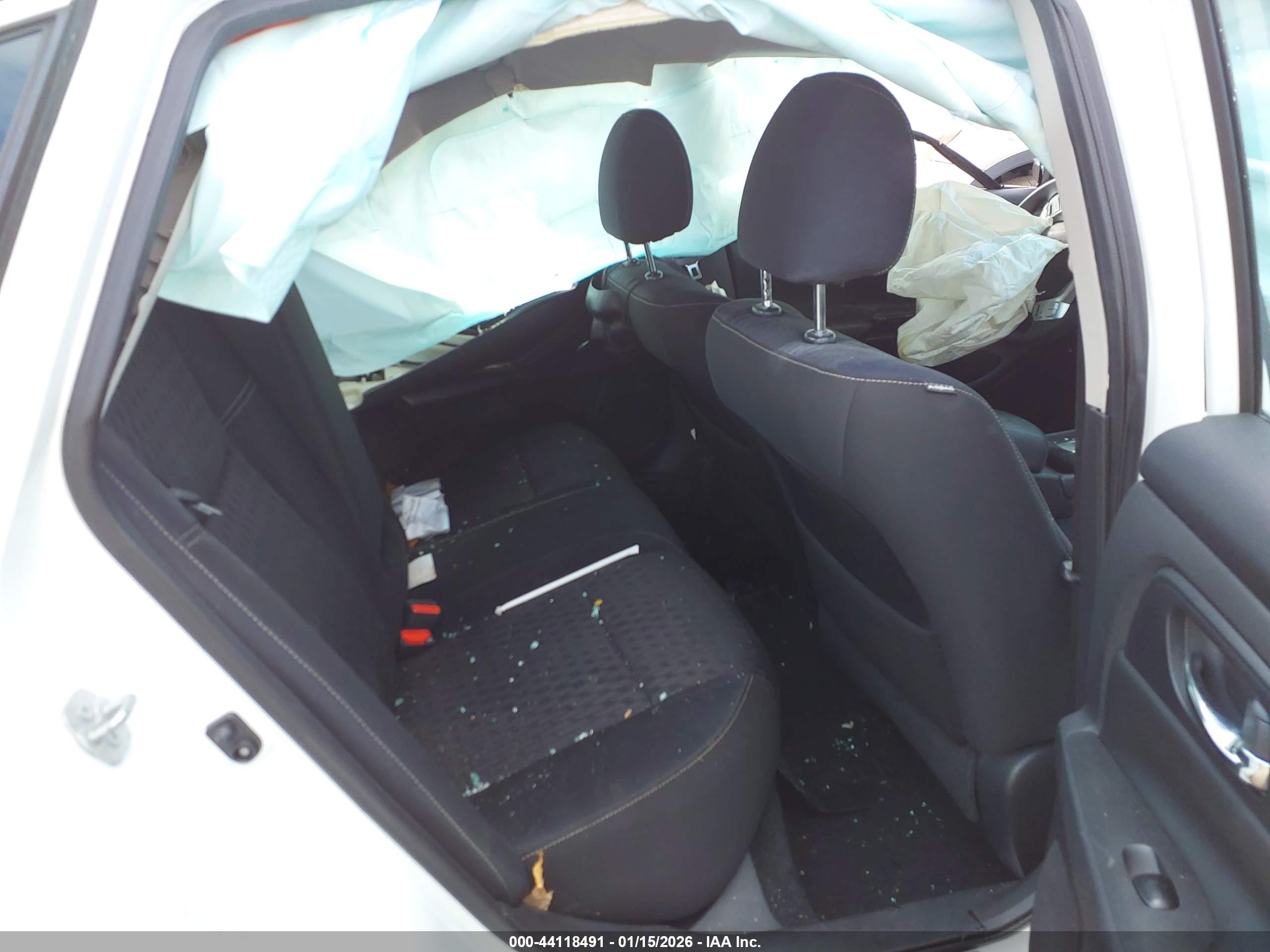 NISSAN ALTIMA image 8