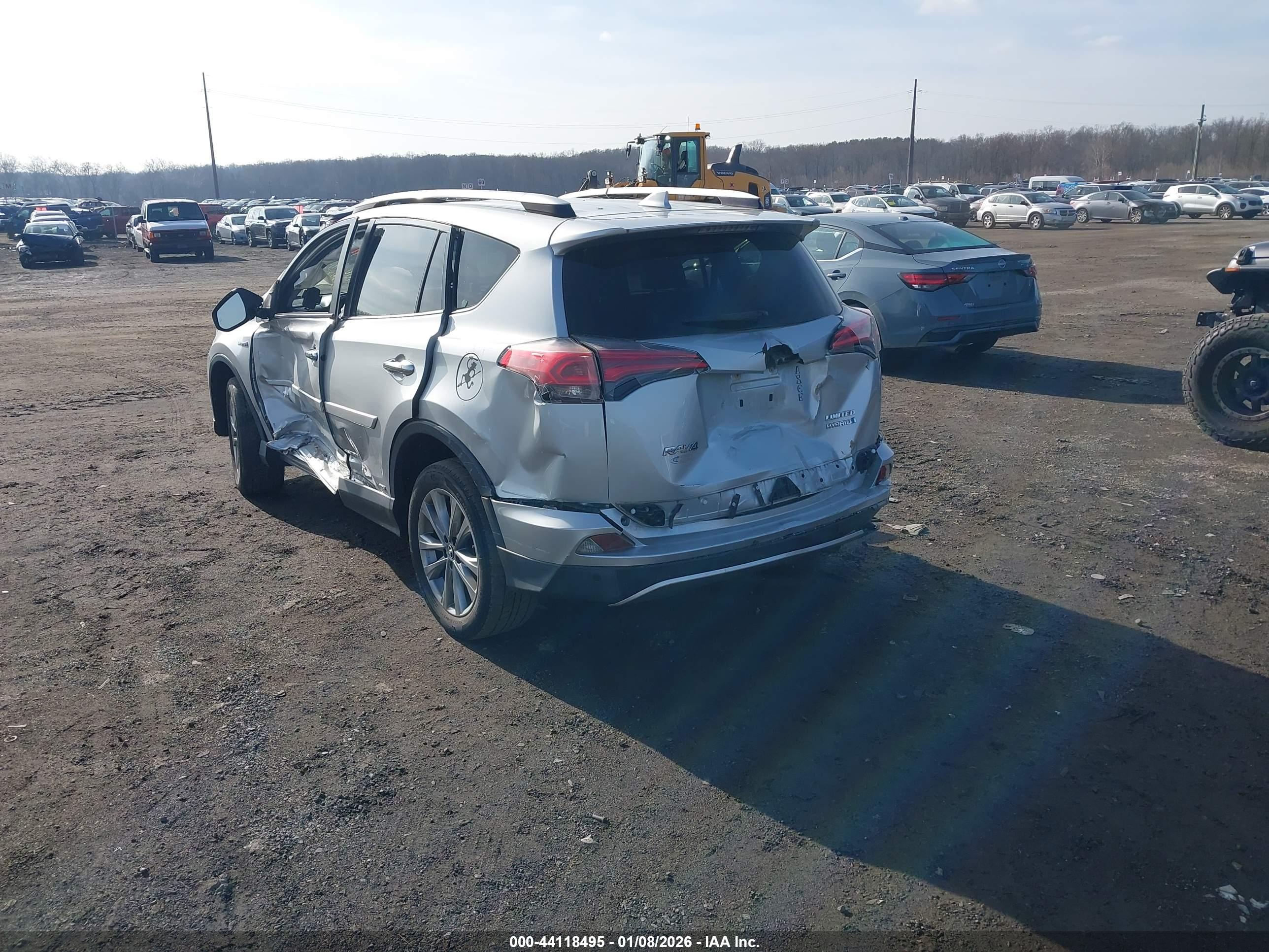 TOYOTA RAV4 image 3
