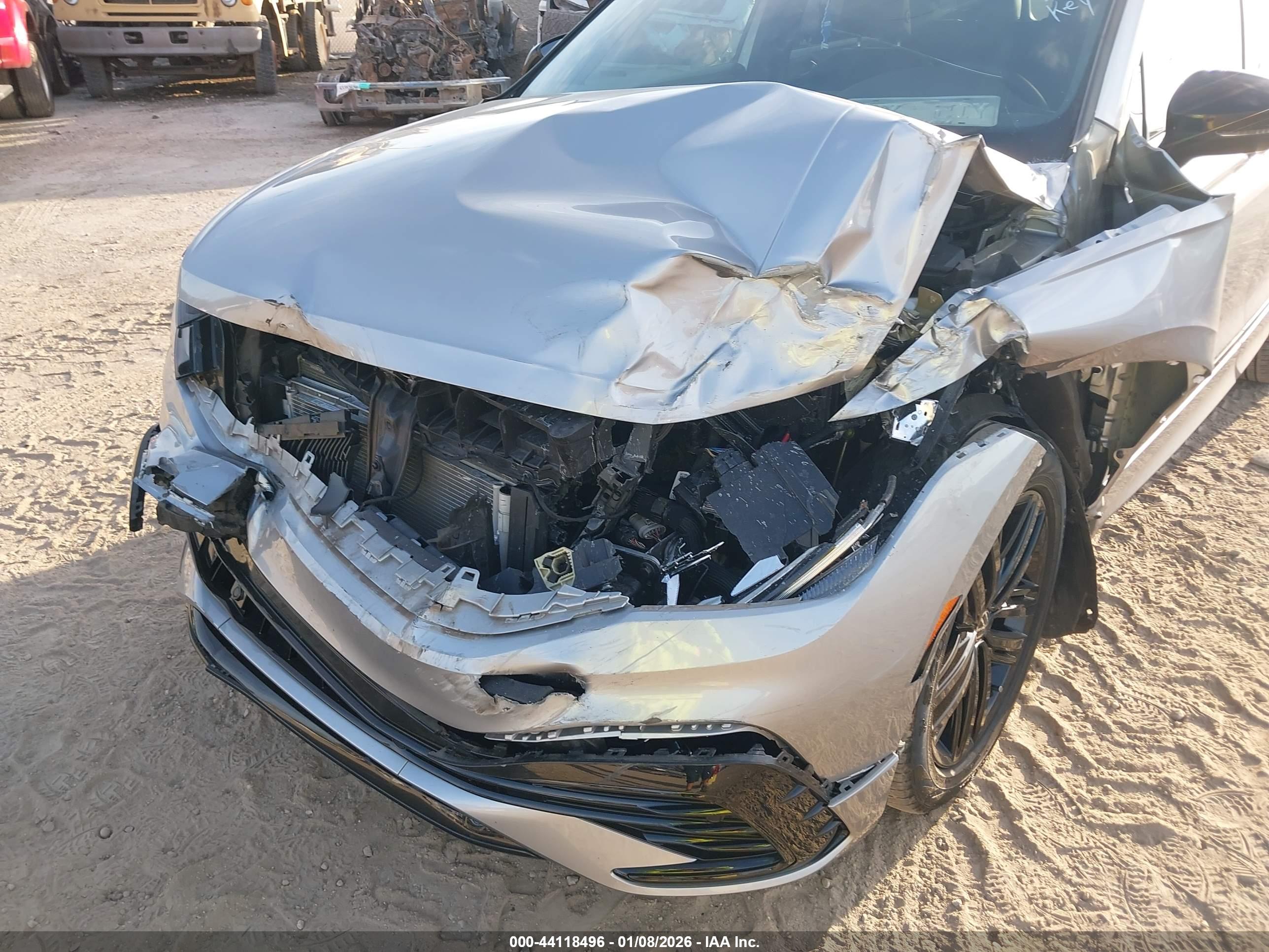 VOLKSWAGEN TIGUAN image 6