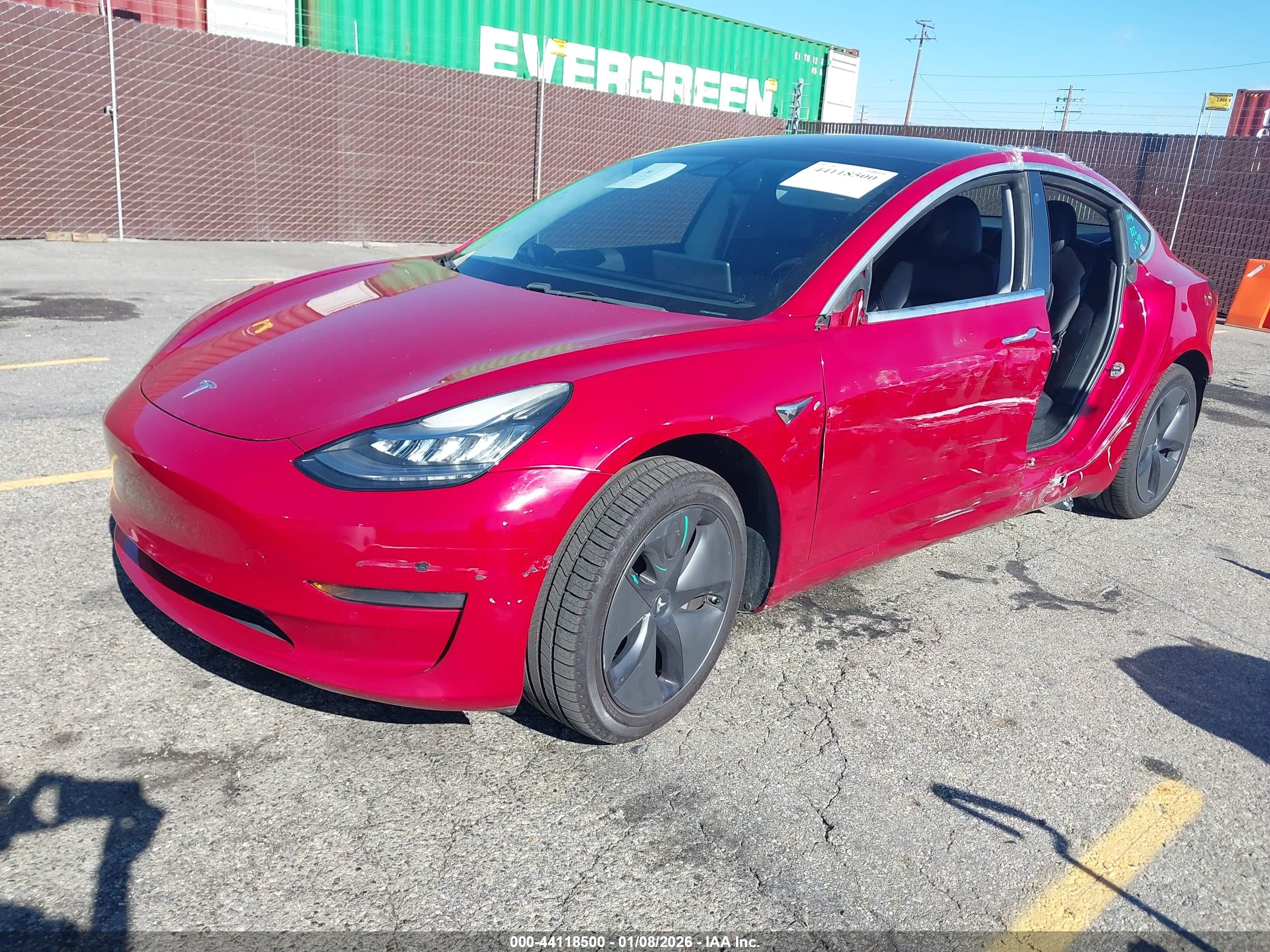 TESLA MODEL image 2