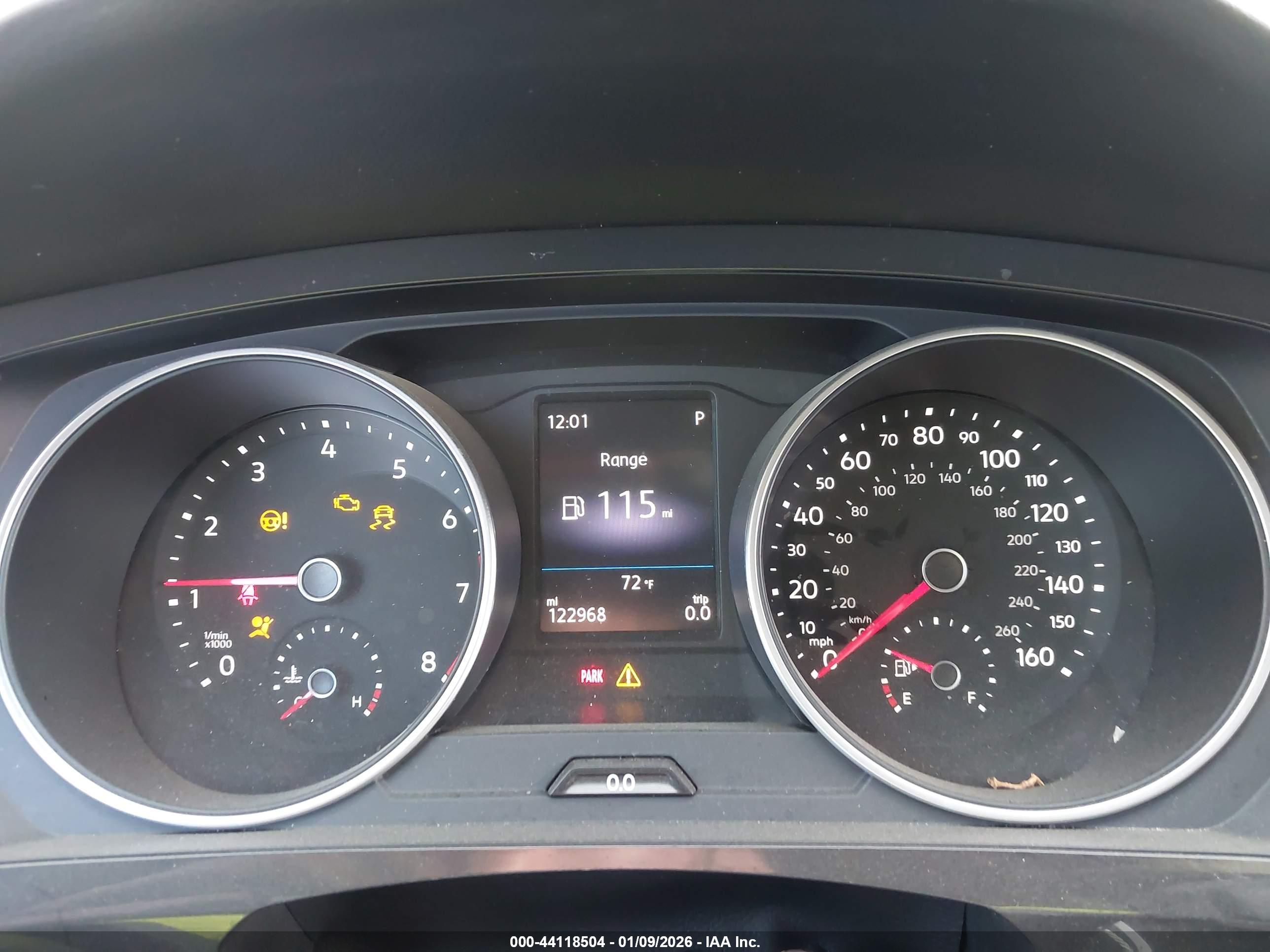 VOLKSWAGEN TIGUAN image 7