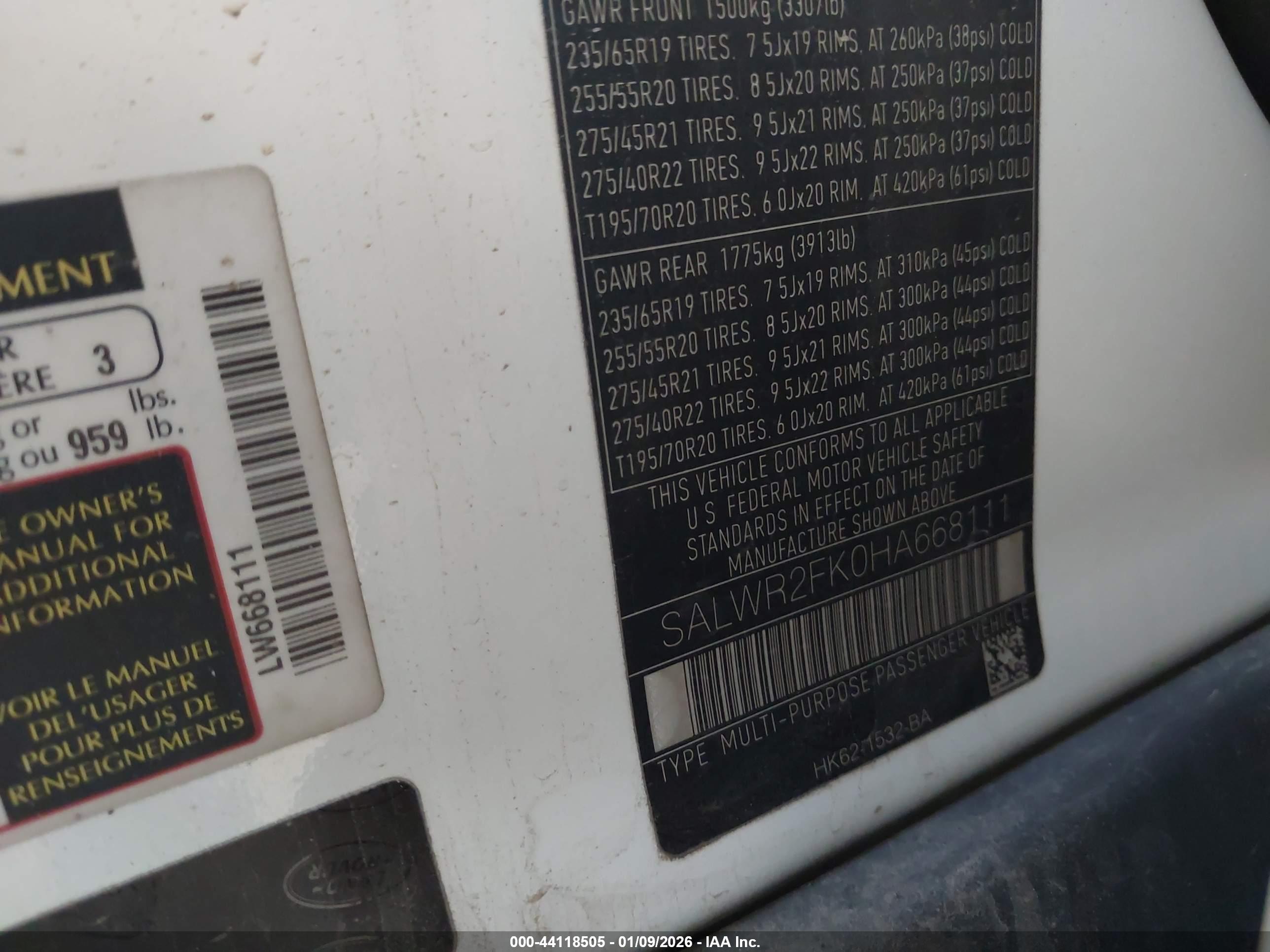 LAND ROVER image 9