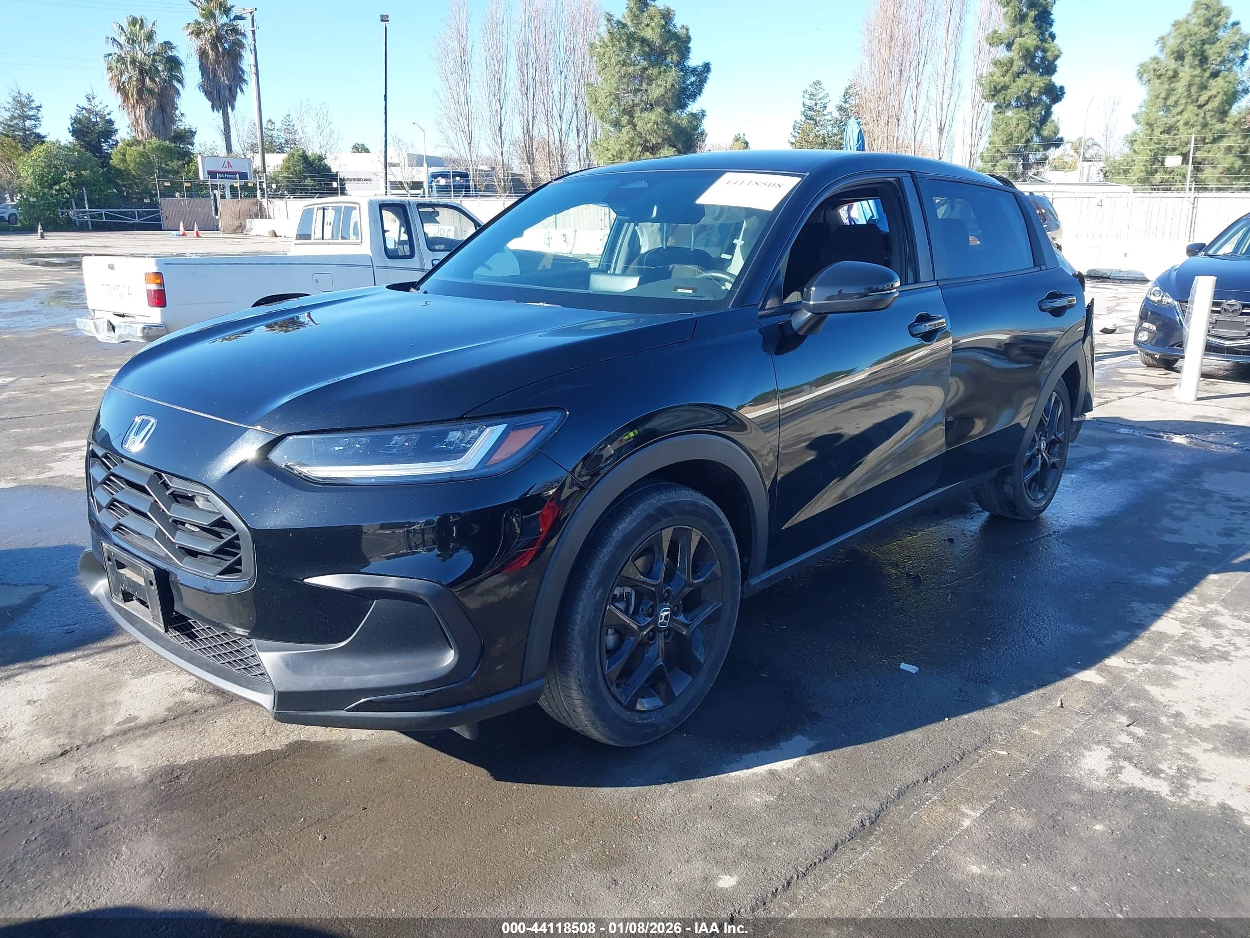 HONDA HR-V image 2