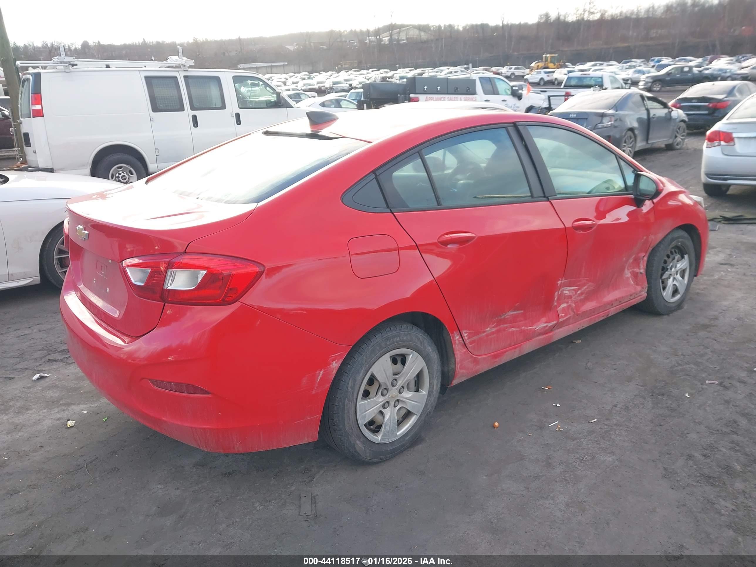 CHEVROLET CRUZE image 4