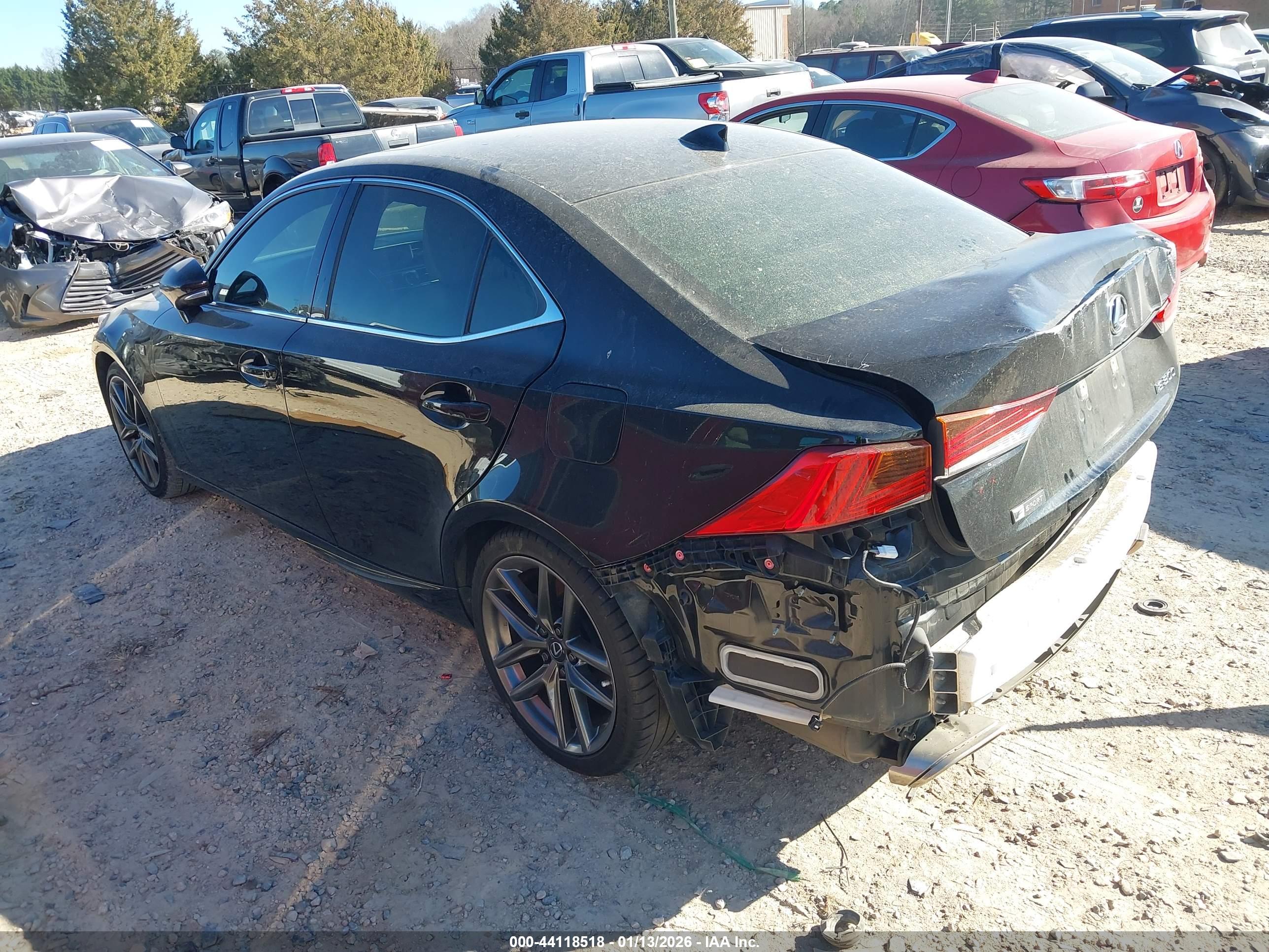 LEXUS IS image 3