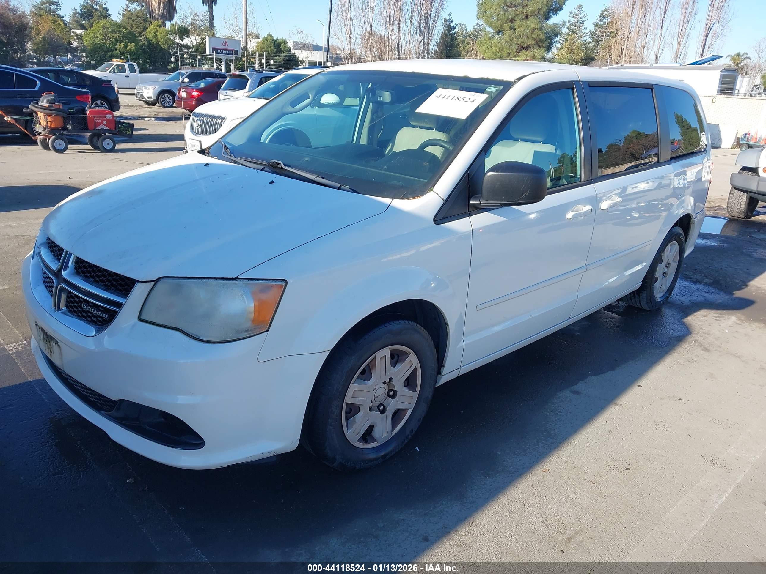DODGE GRAND image 2