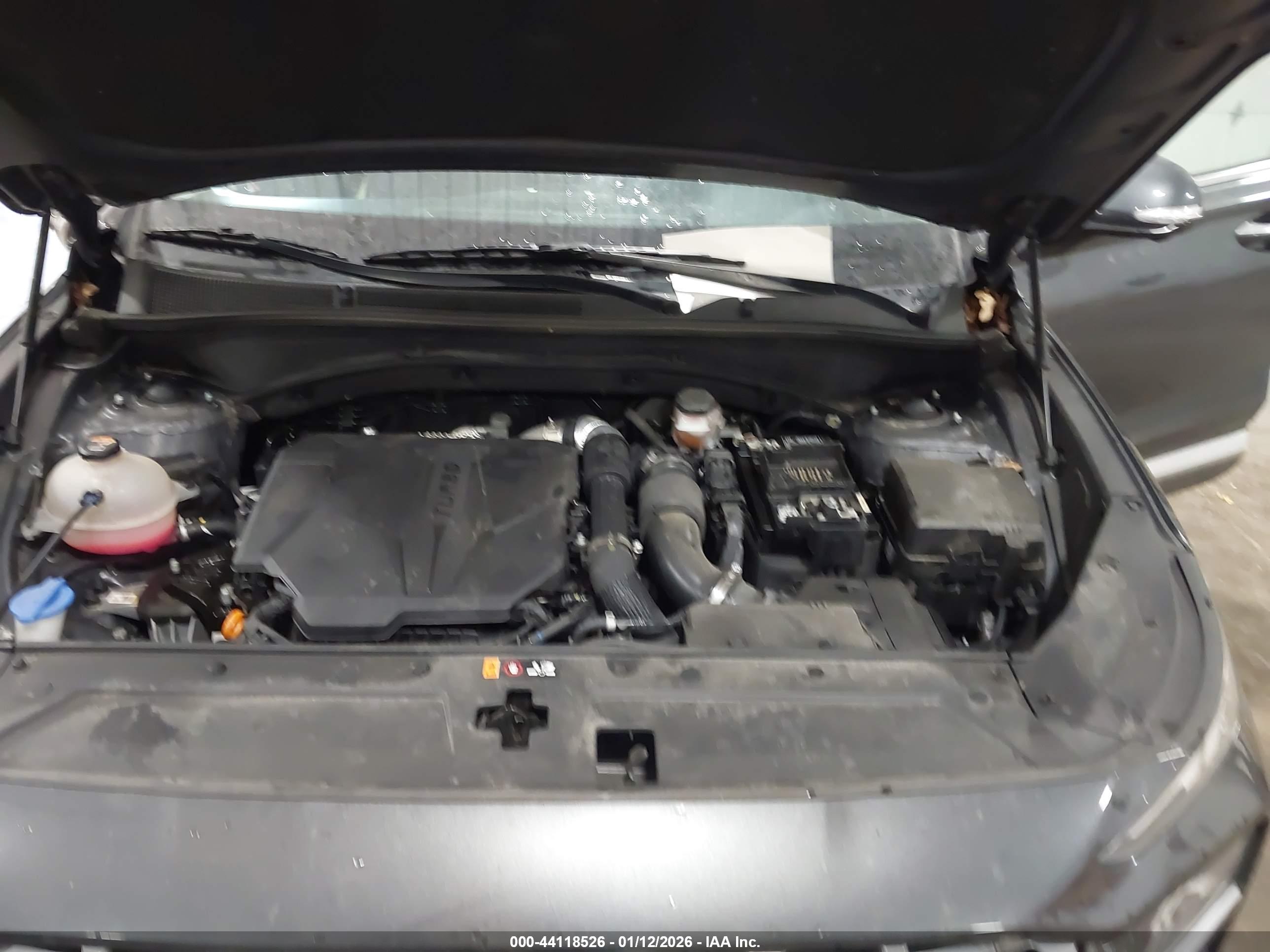 HYUNDAI SANTA image 10