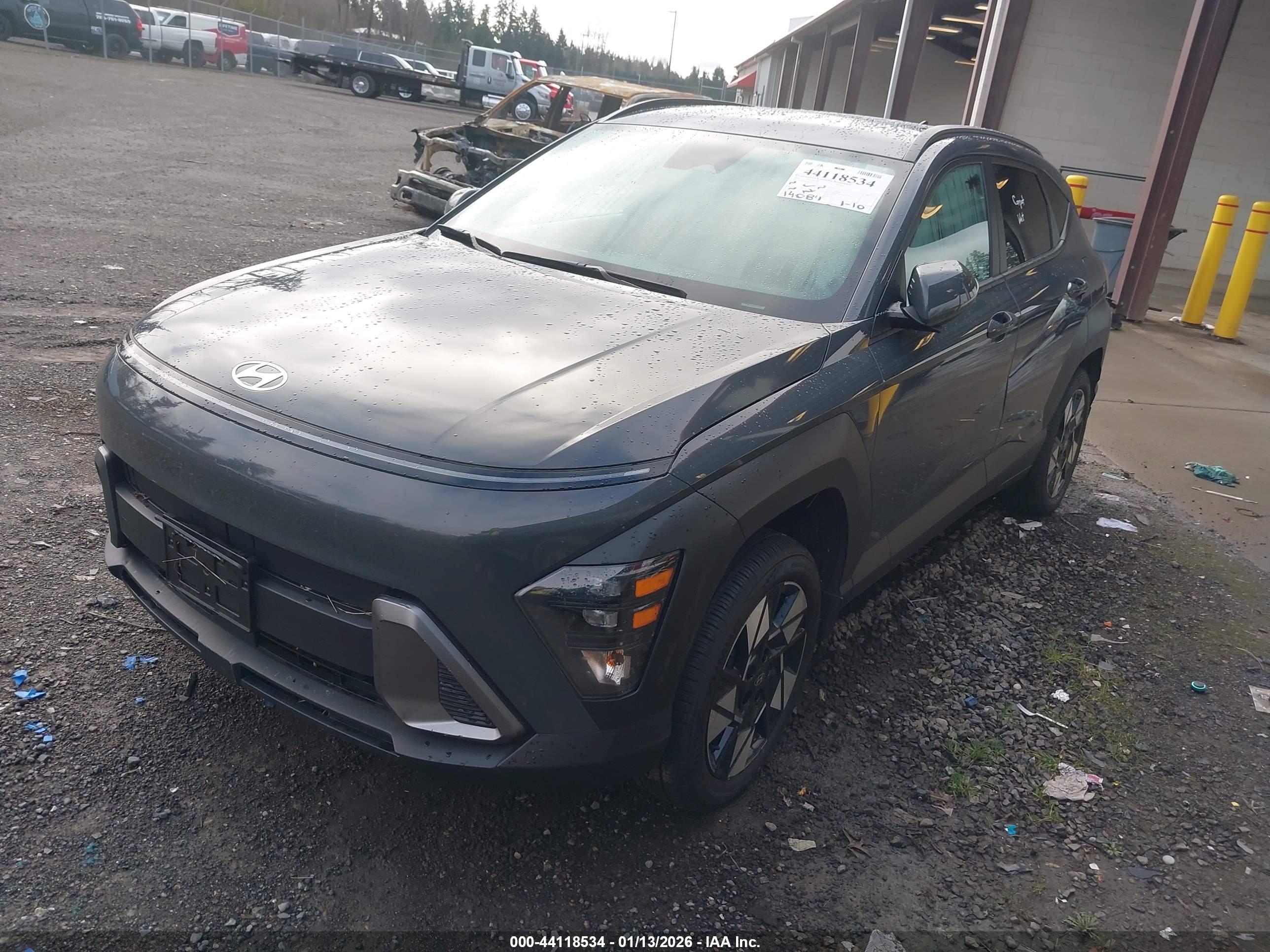 HYUNDAI KONA image 2