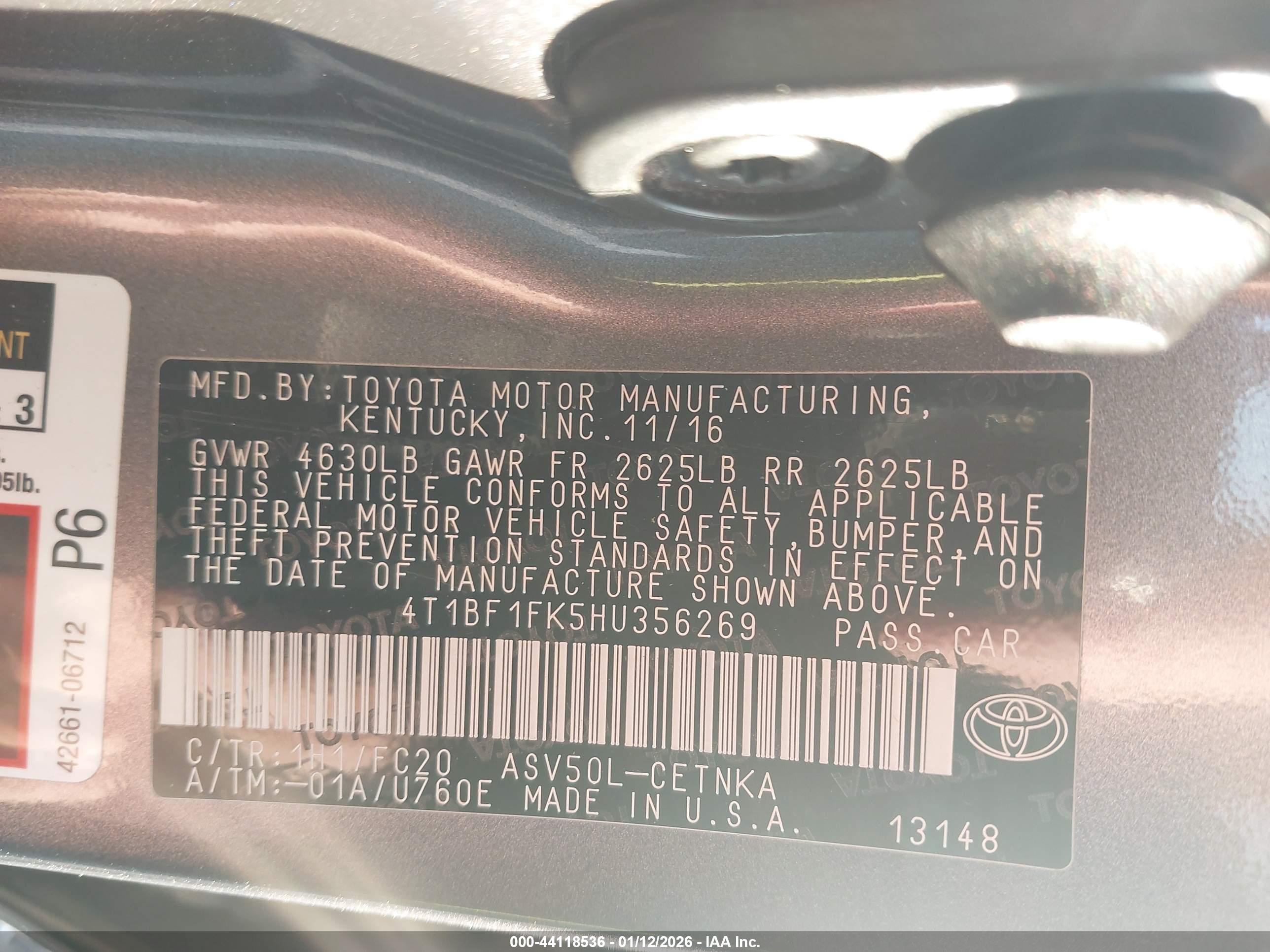 TOYOTA CAMRY image 9