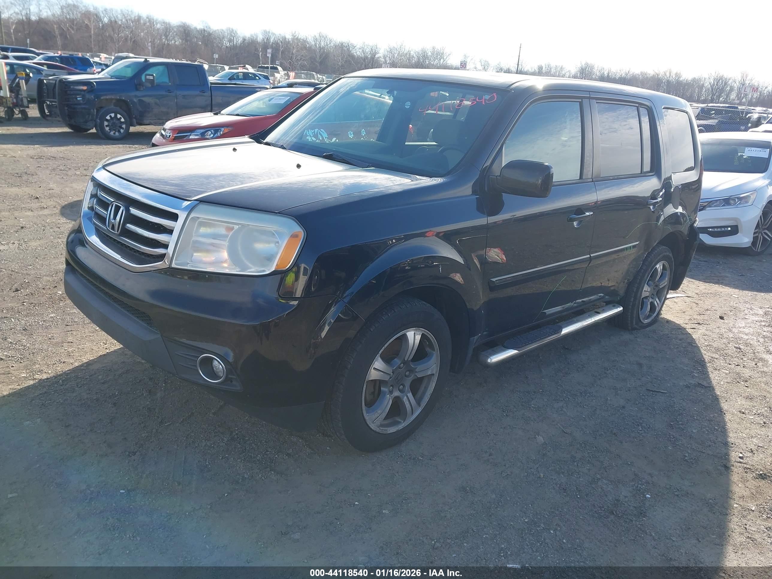 HONDA PILOT image 2