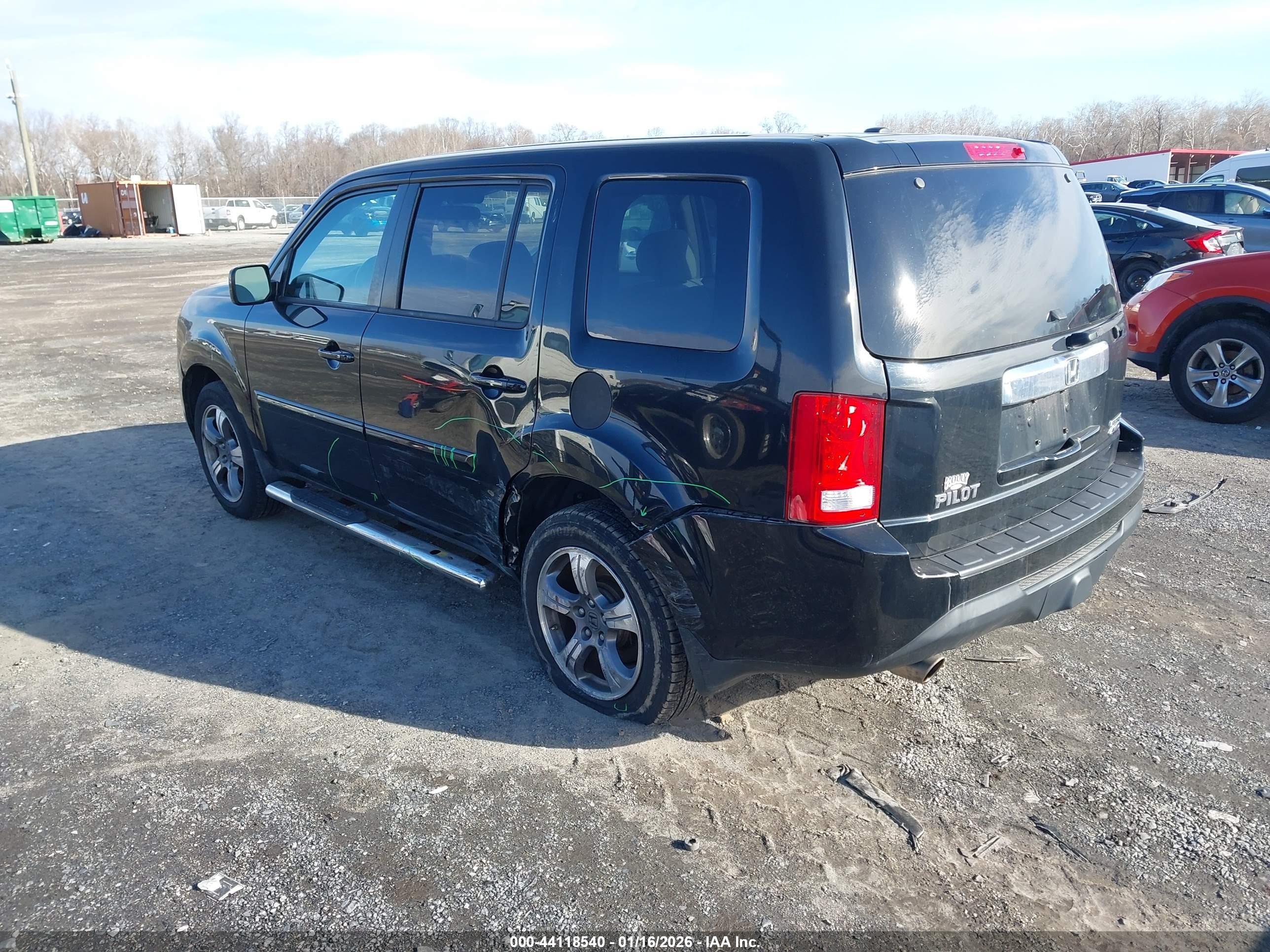 HONDA PILOT image 3