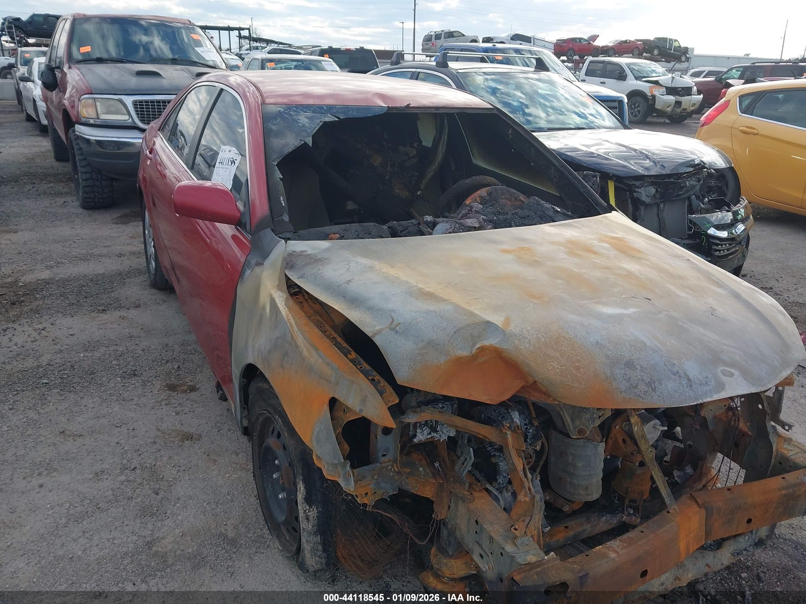 TOYOTA CAMRY image 6