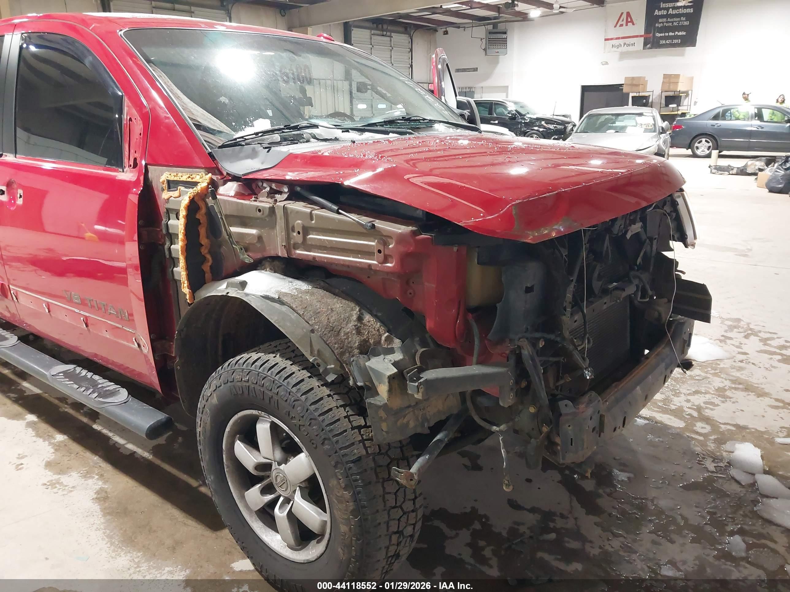 NISSAN TITAN image 6