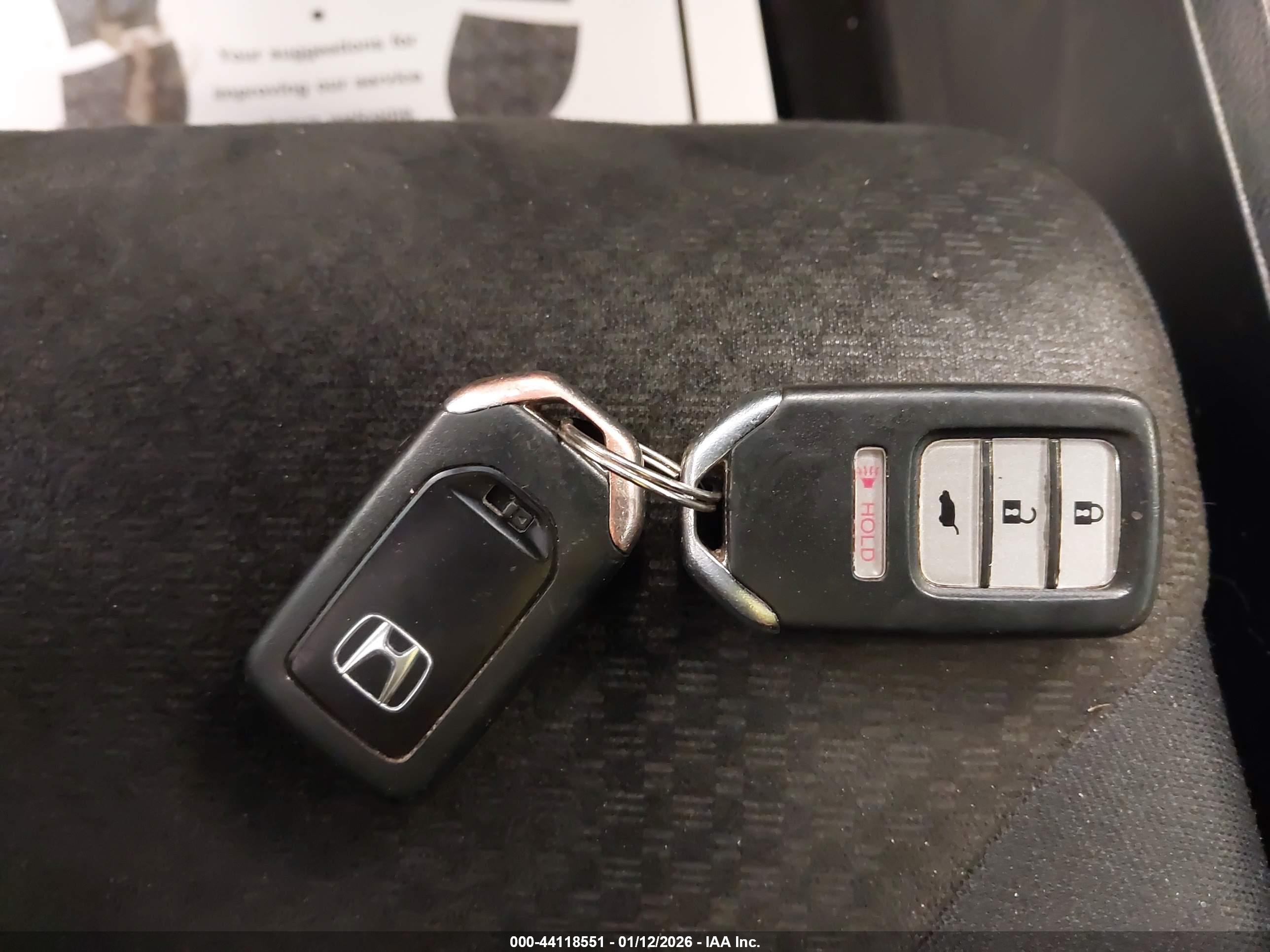 HONDA CR-V image 11