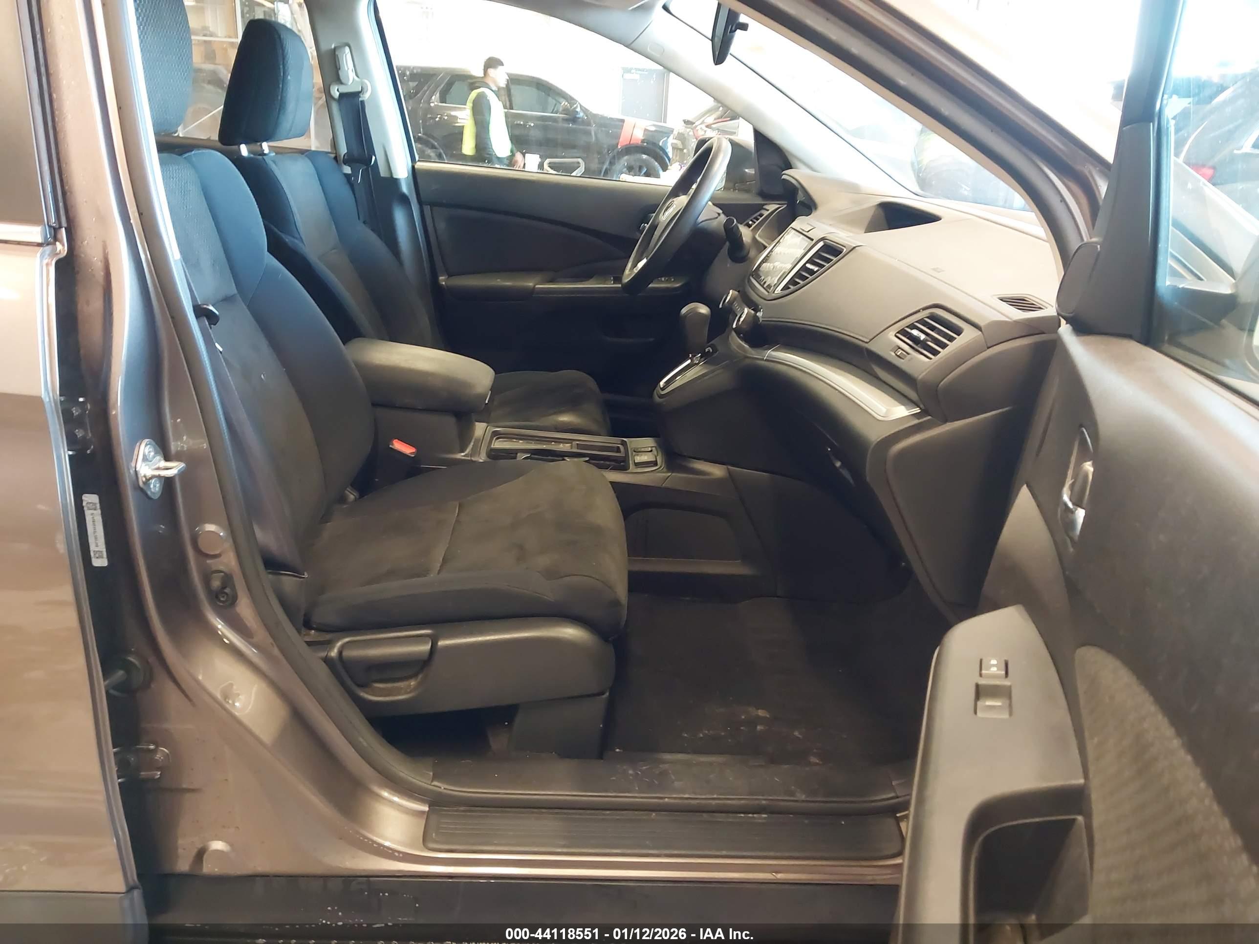 HONDA CR-V image 5