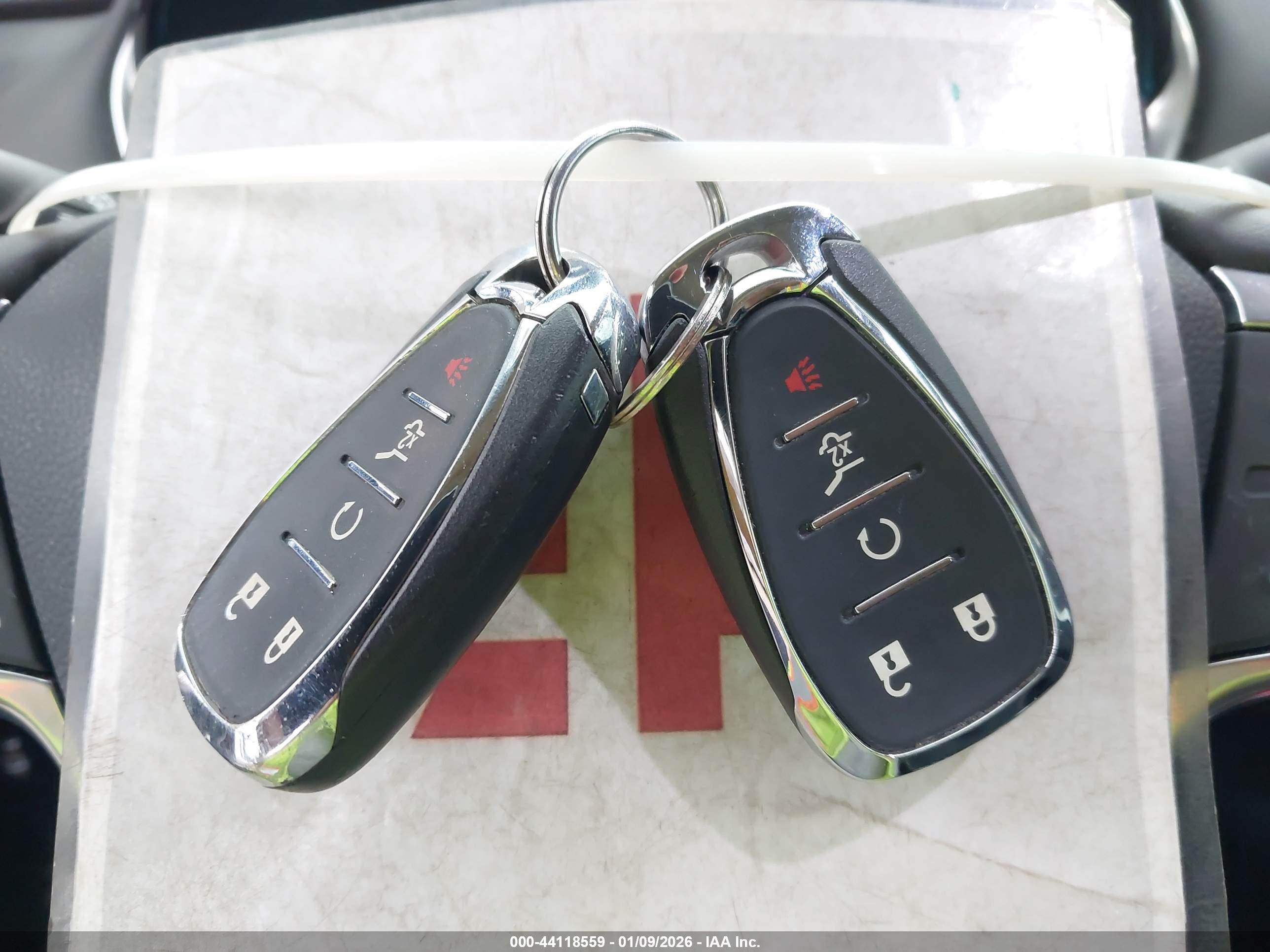 CHEVROLET TRAVERSE image 11
