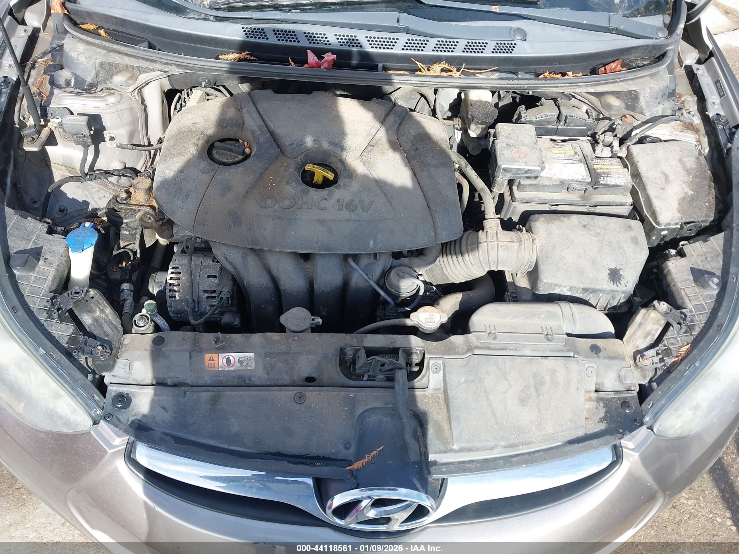 HYUNDAI ELANTRA image 10