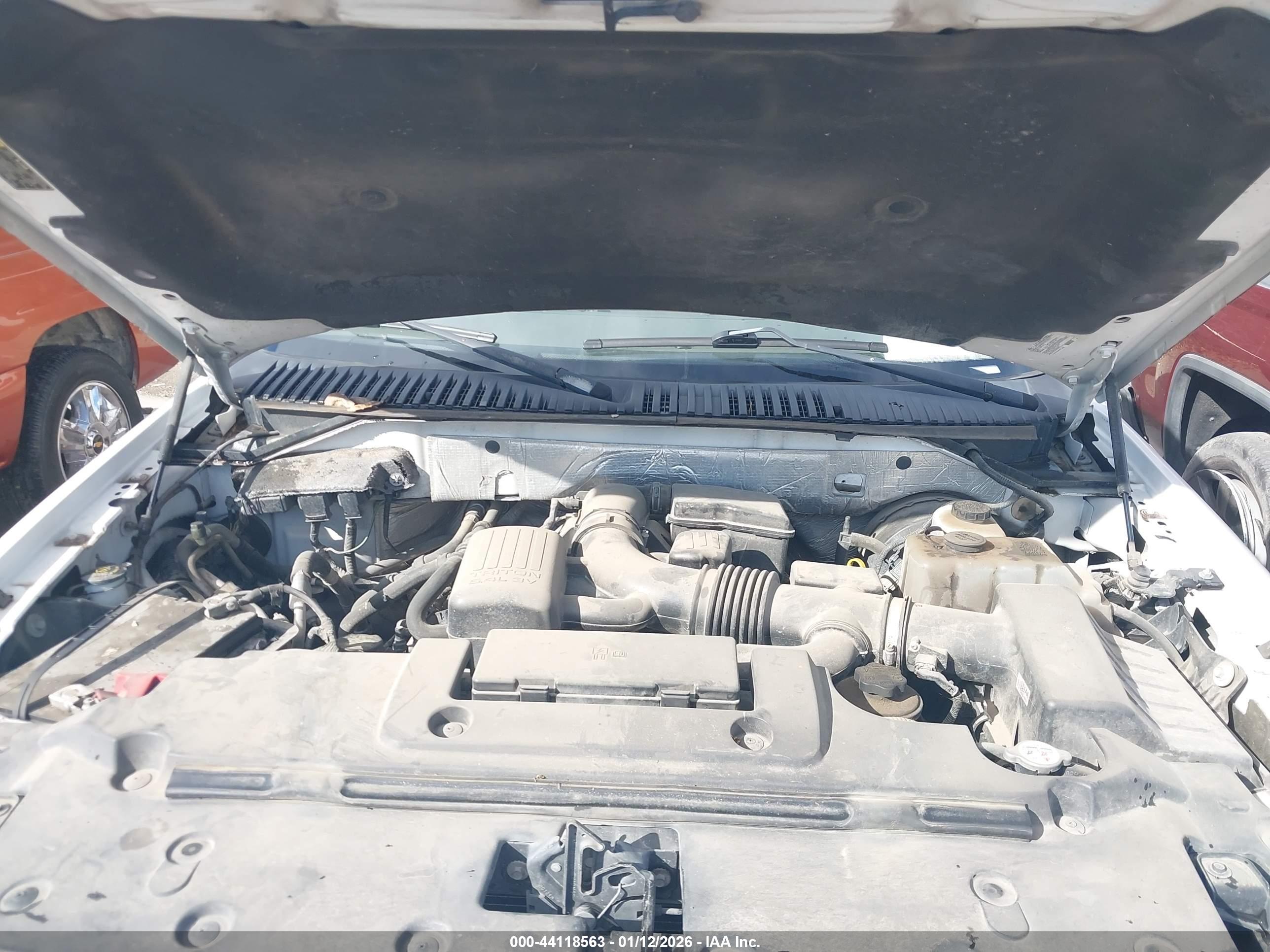 FORD EXPEDITION image 10