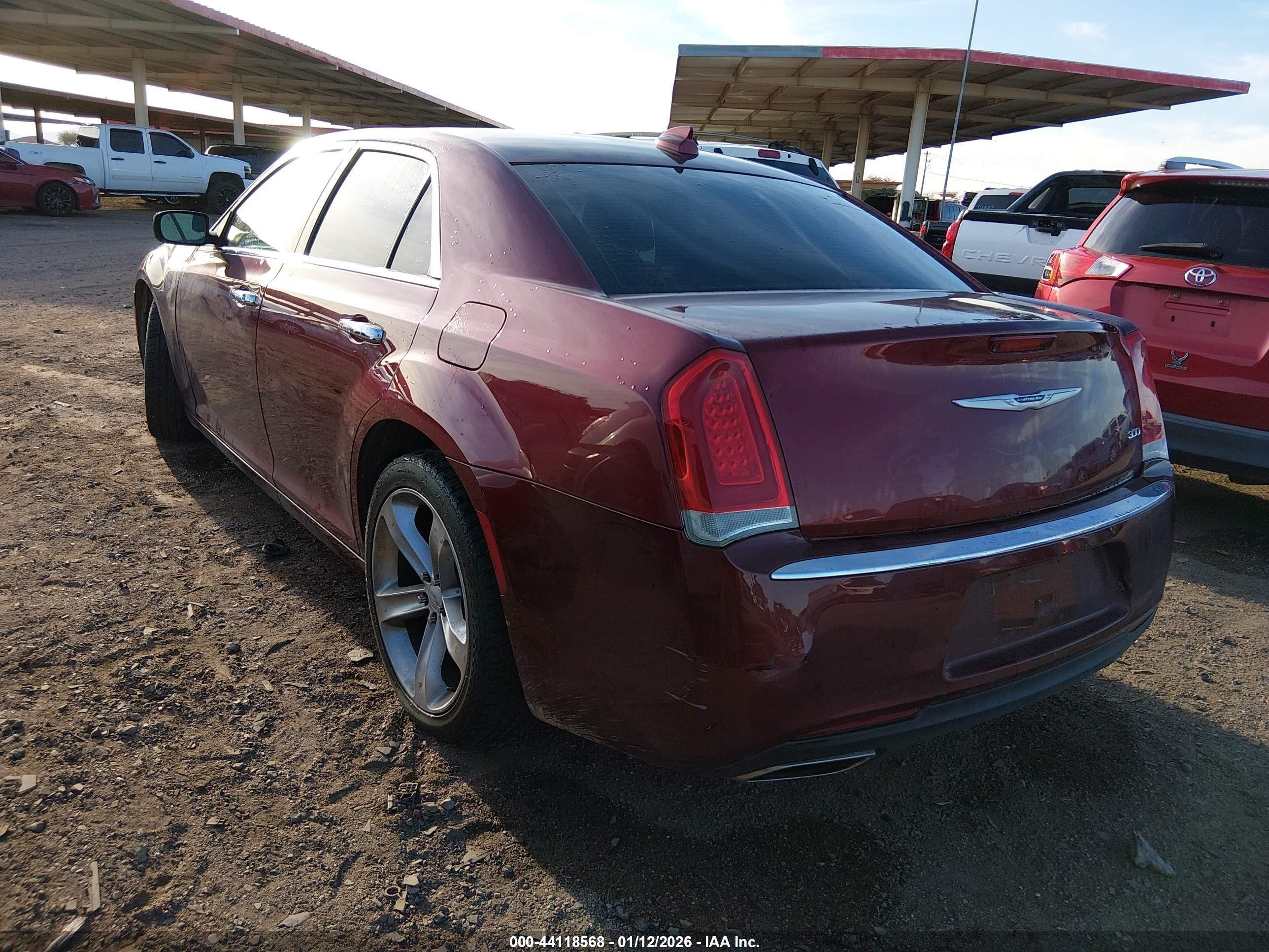 CHRYSLER 300 image 3