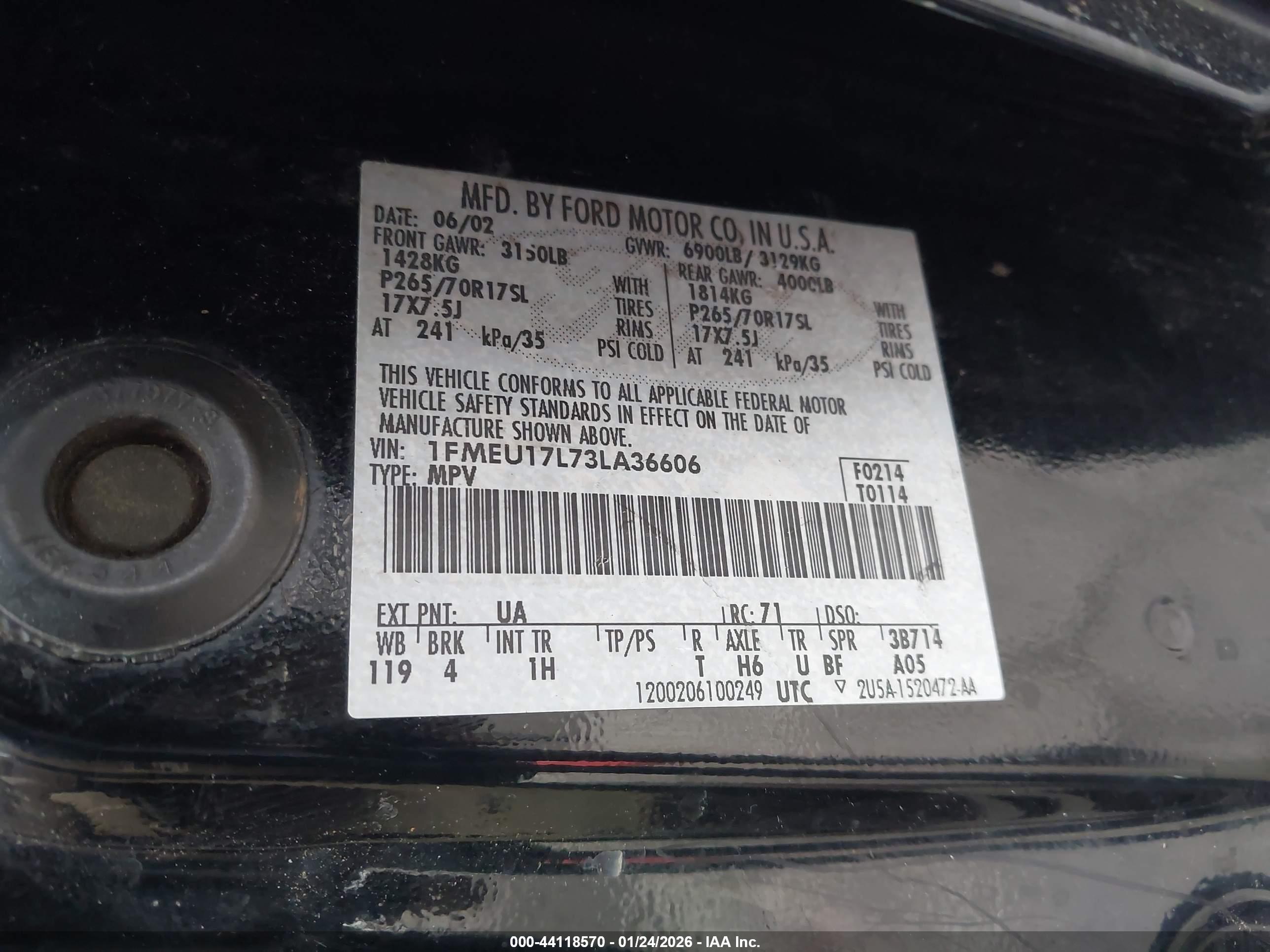 FORD EXPEDITION image 9