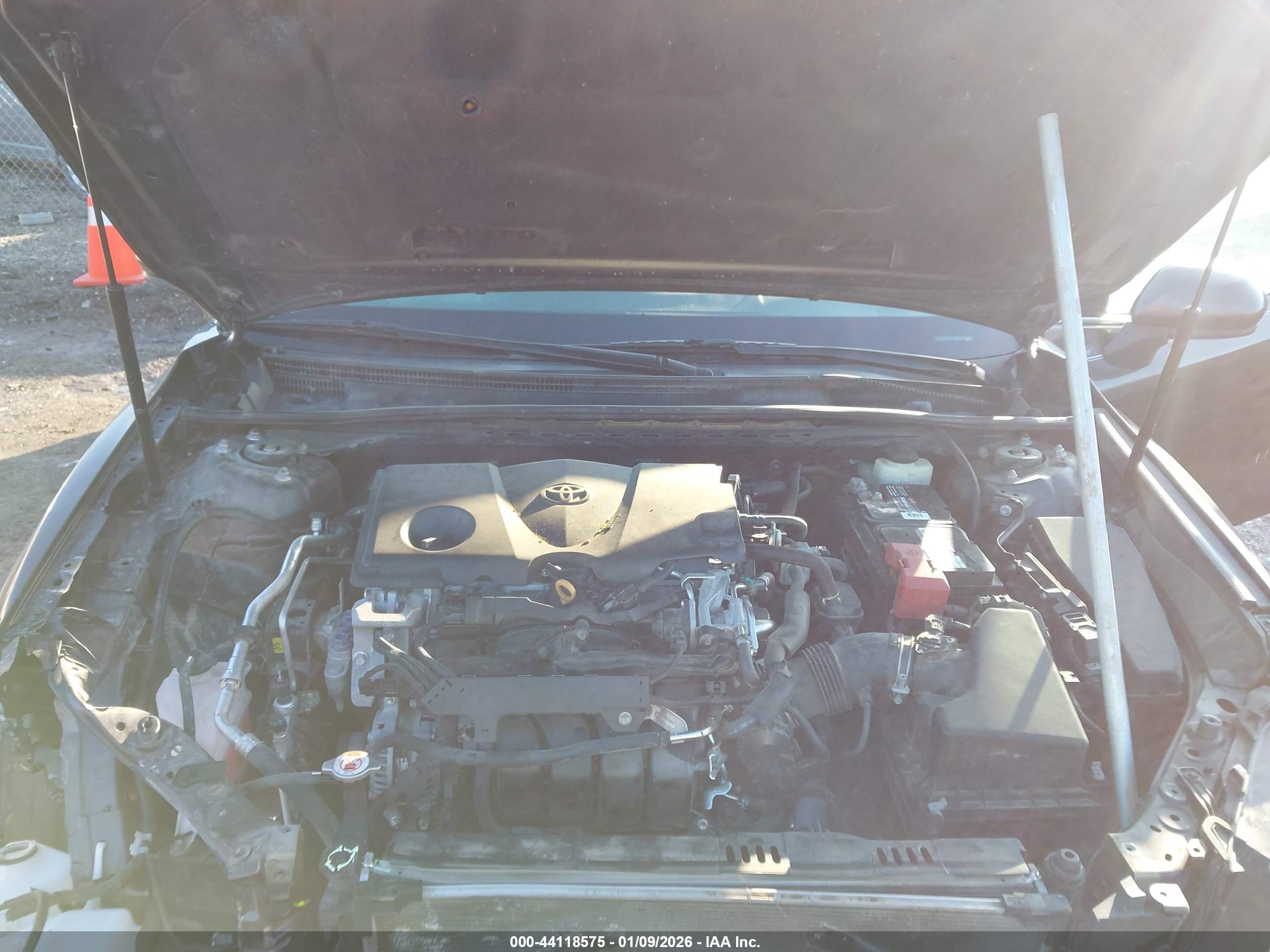 TOYOTA CAMRY image 10