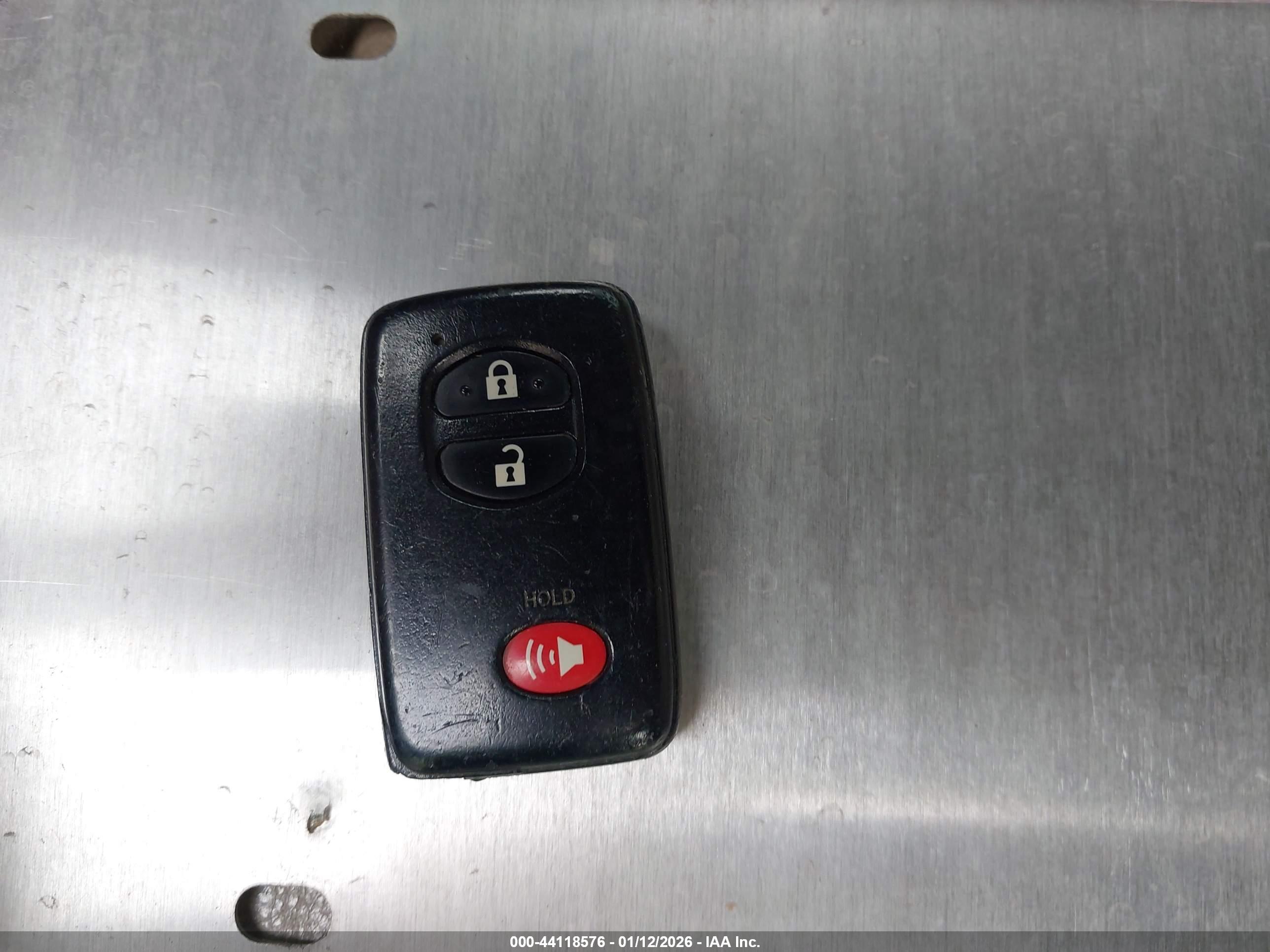 TOYOTA PRIUS image 11