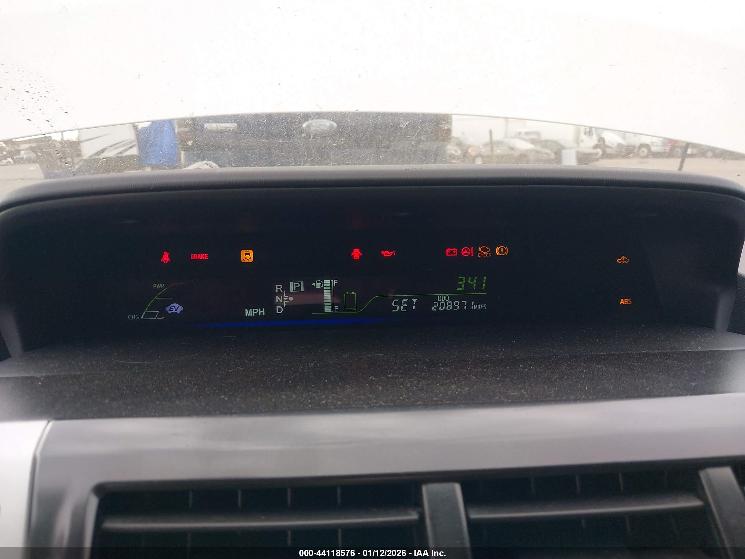 TOYOTA PRIUS image 7
