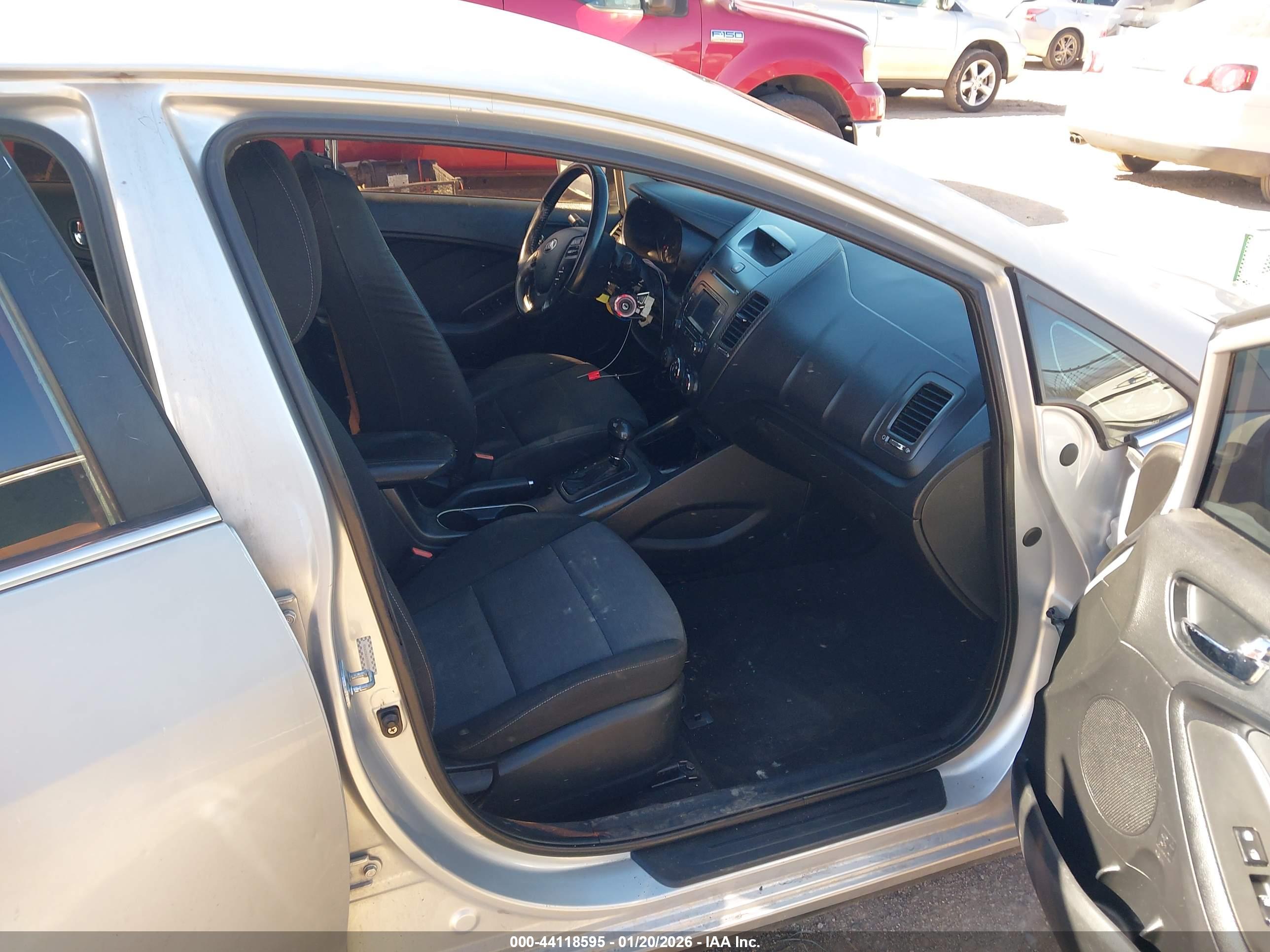 KIA FORTE image 5
