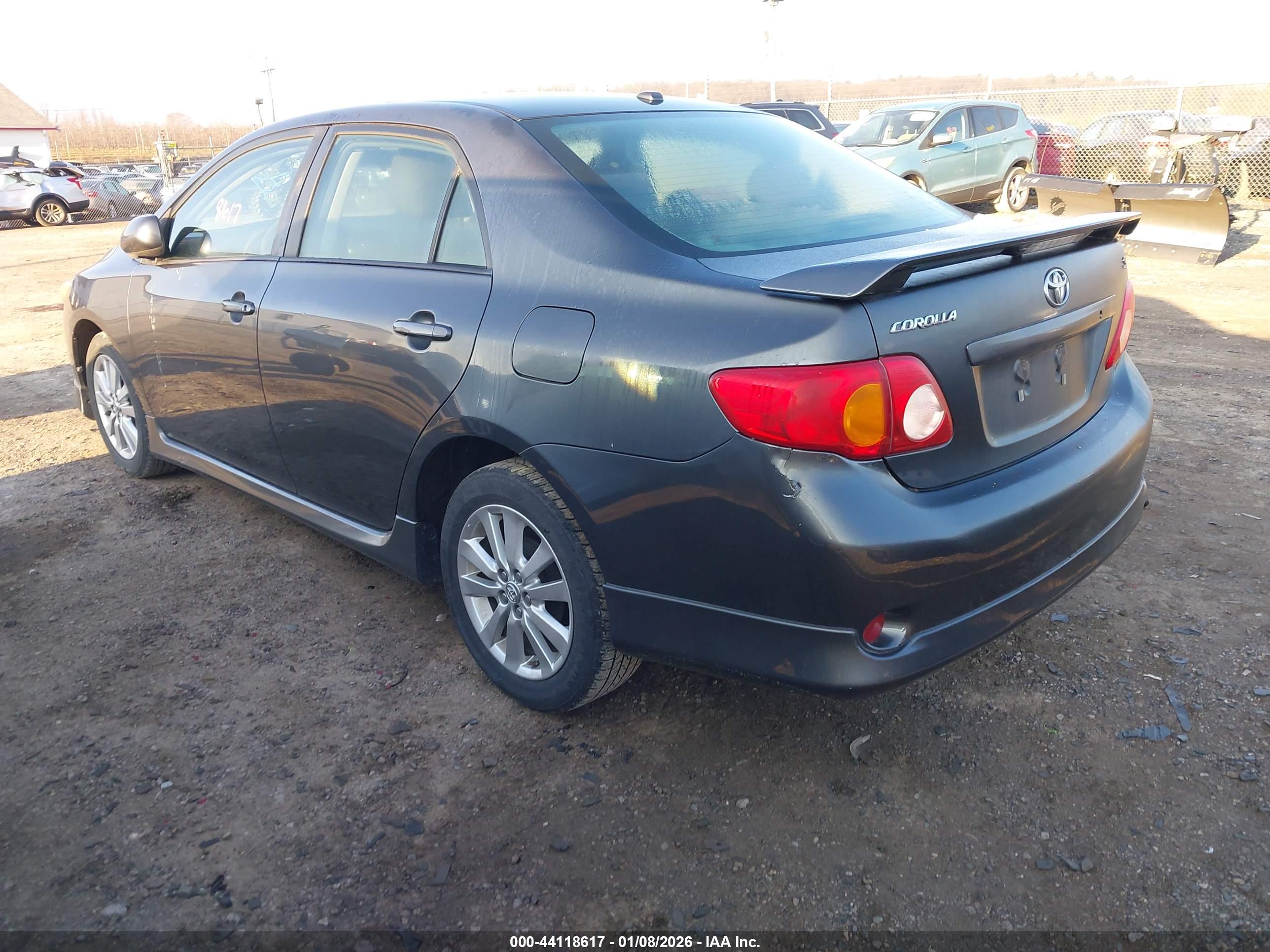 TOYOTA COROLLA image 3
